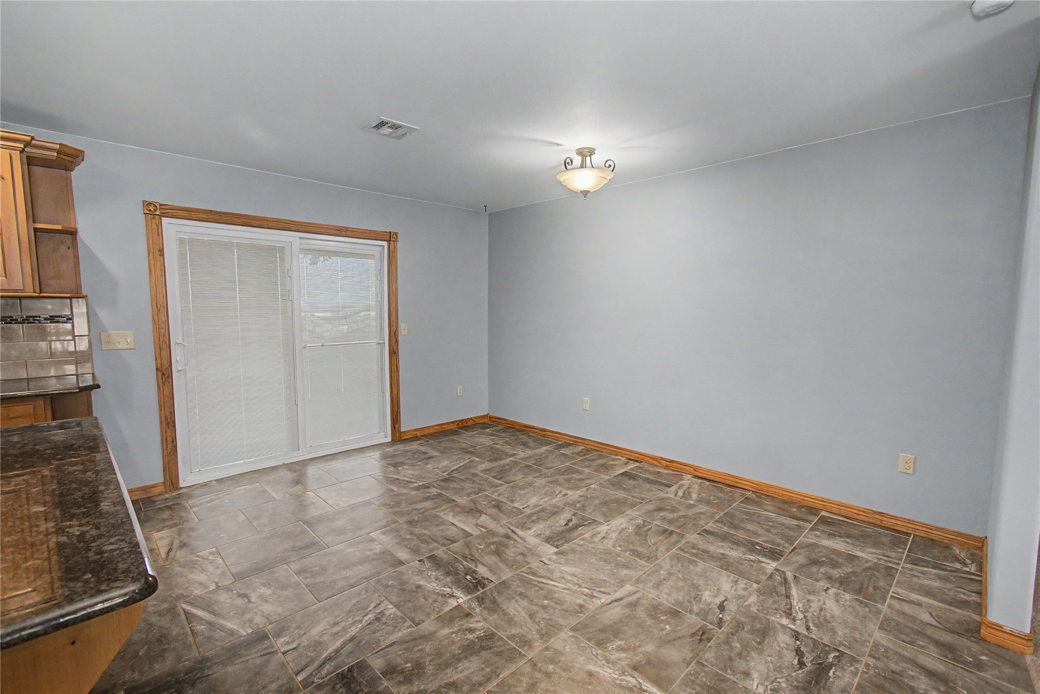 4930 S 71st Street E Property Photo 15