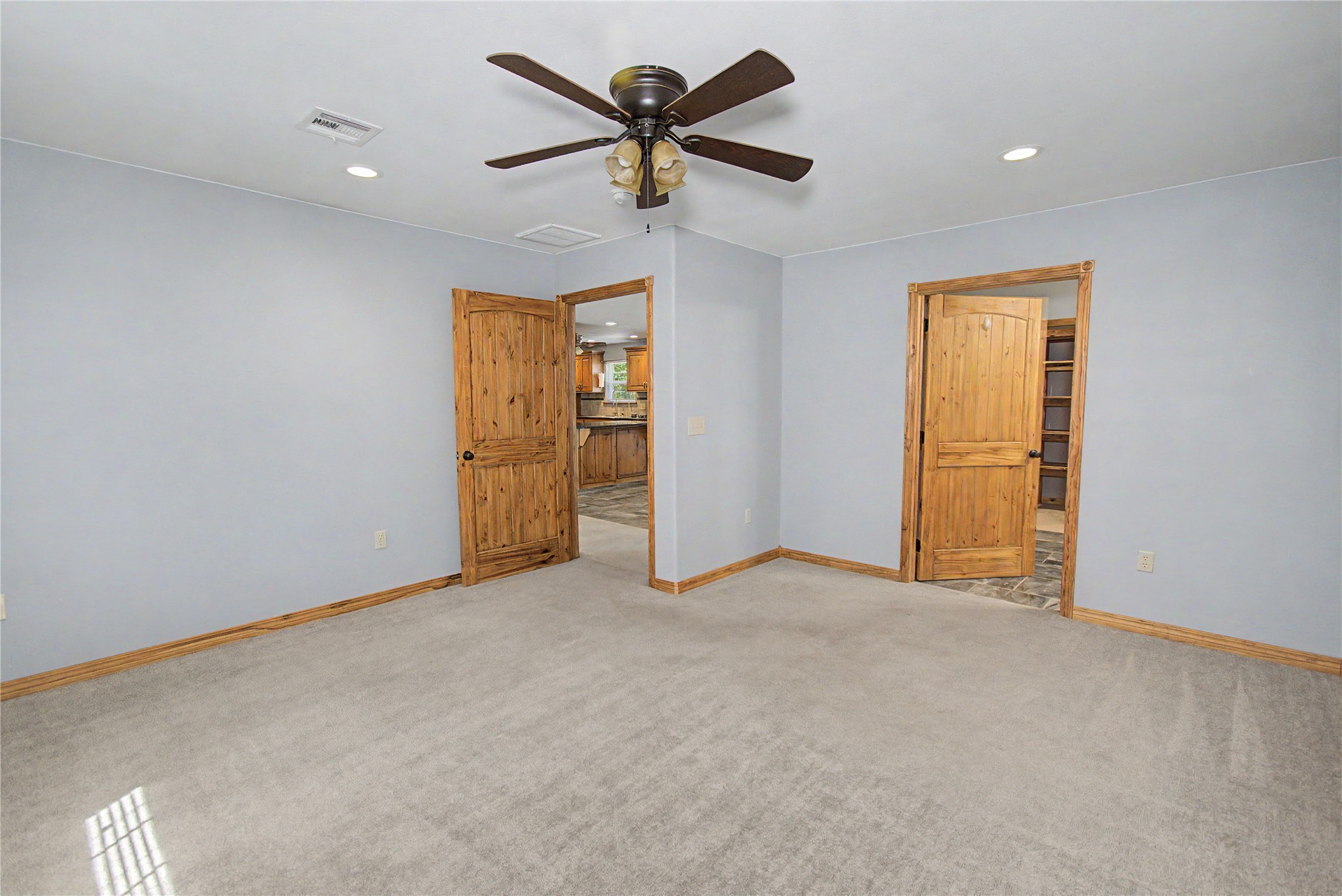 4930 S 71st Street E Property Photo 19