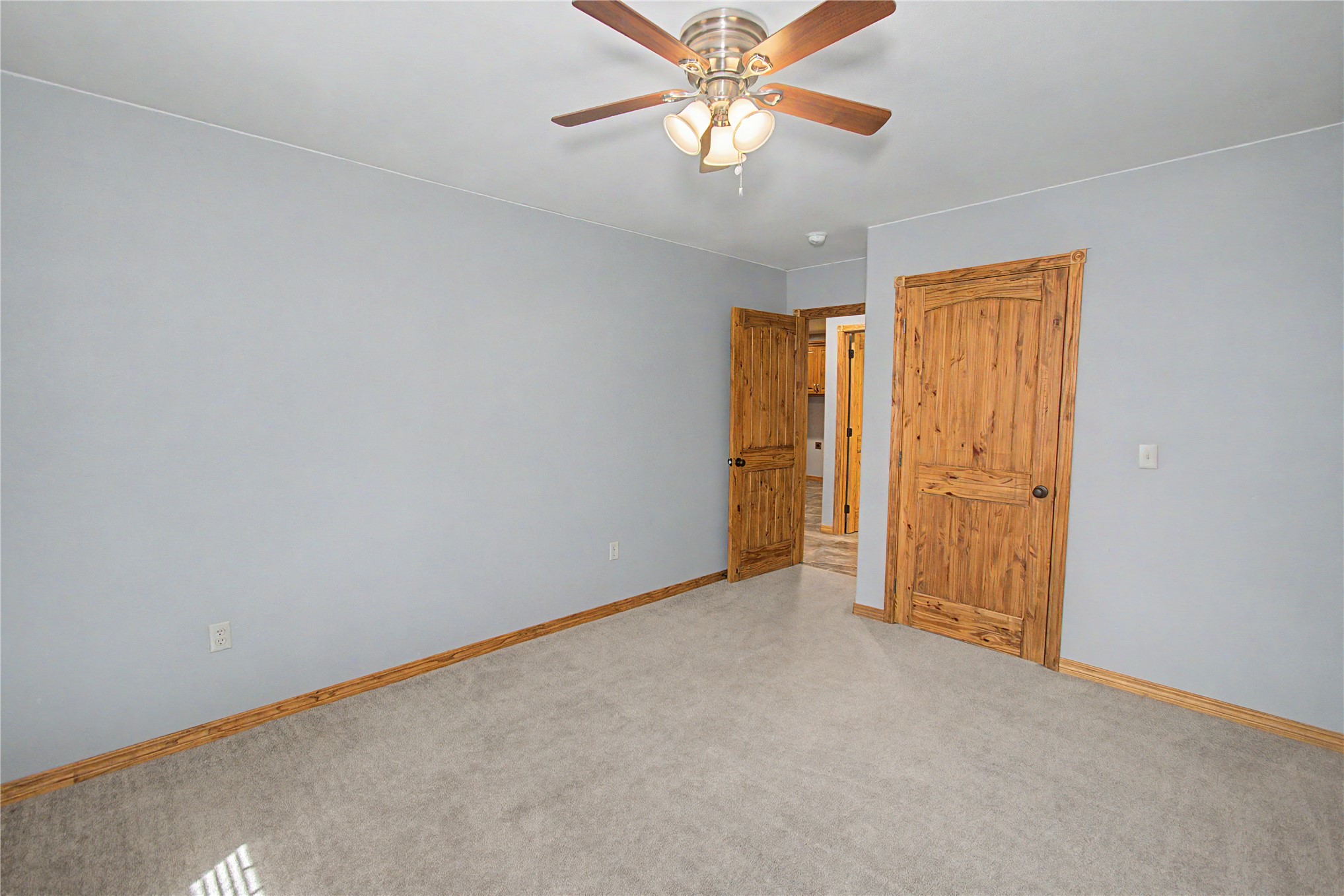 4930 S 71st Street E Property Photo 24