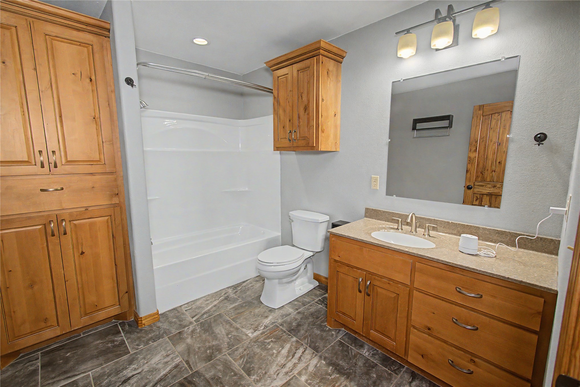 4930 S 71st Street E Property Photo 25