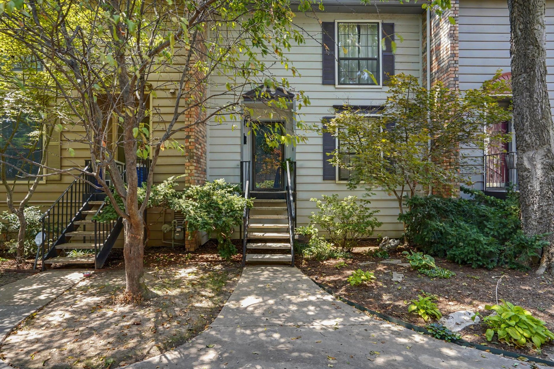 1736 S Cheyenne Avenue 20 Property Photo 2