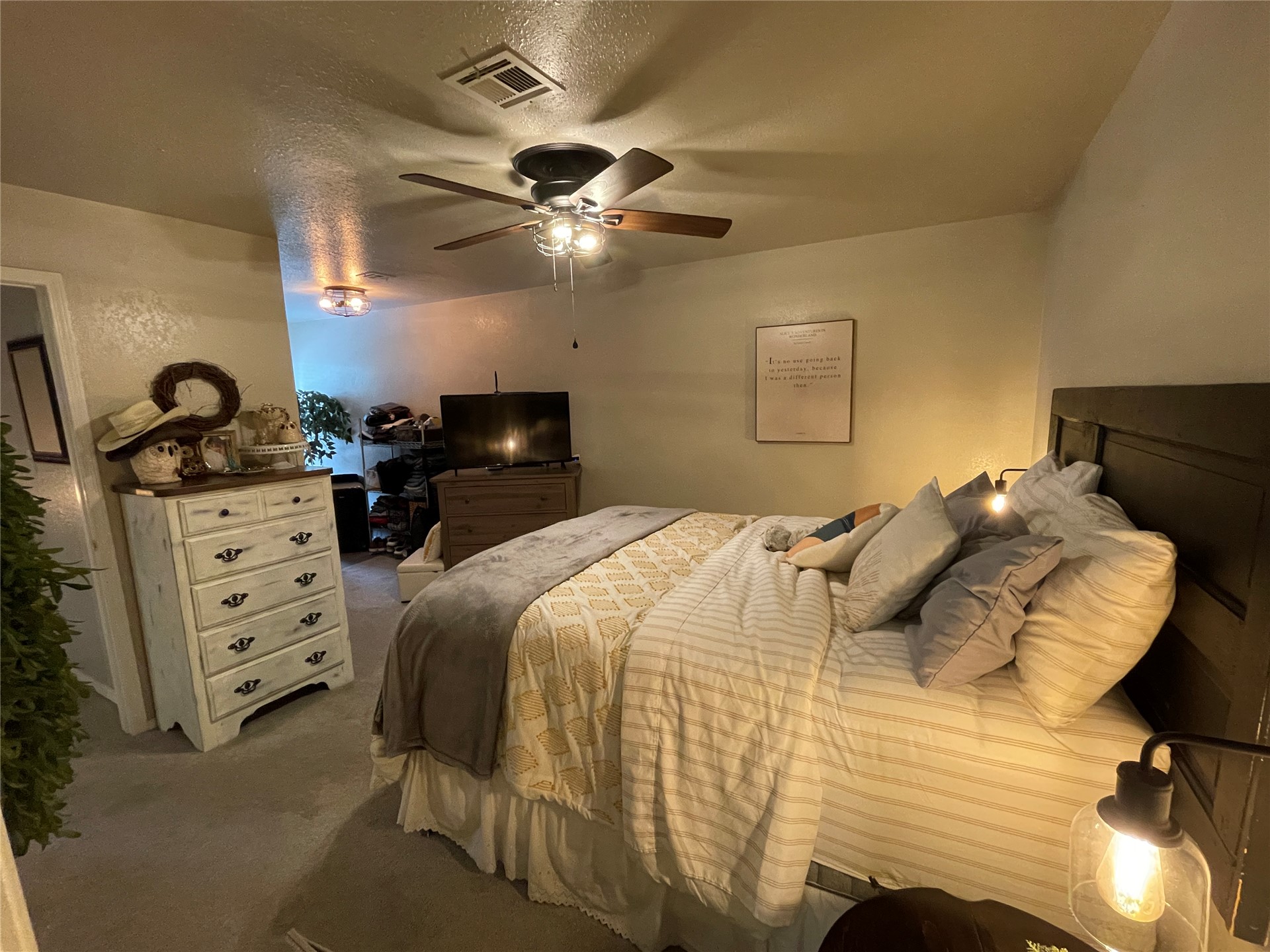 6510 S Memorial Drive 17d Property Photo 11