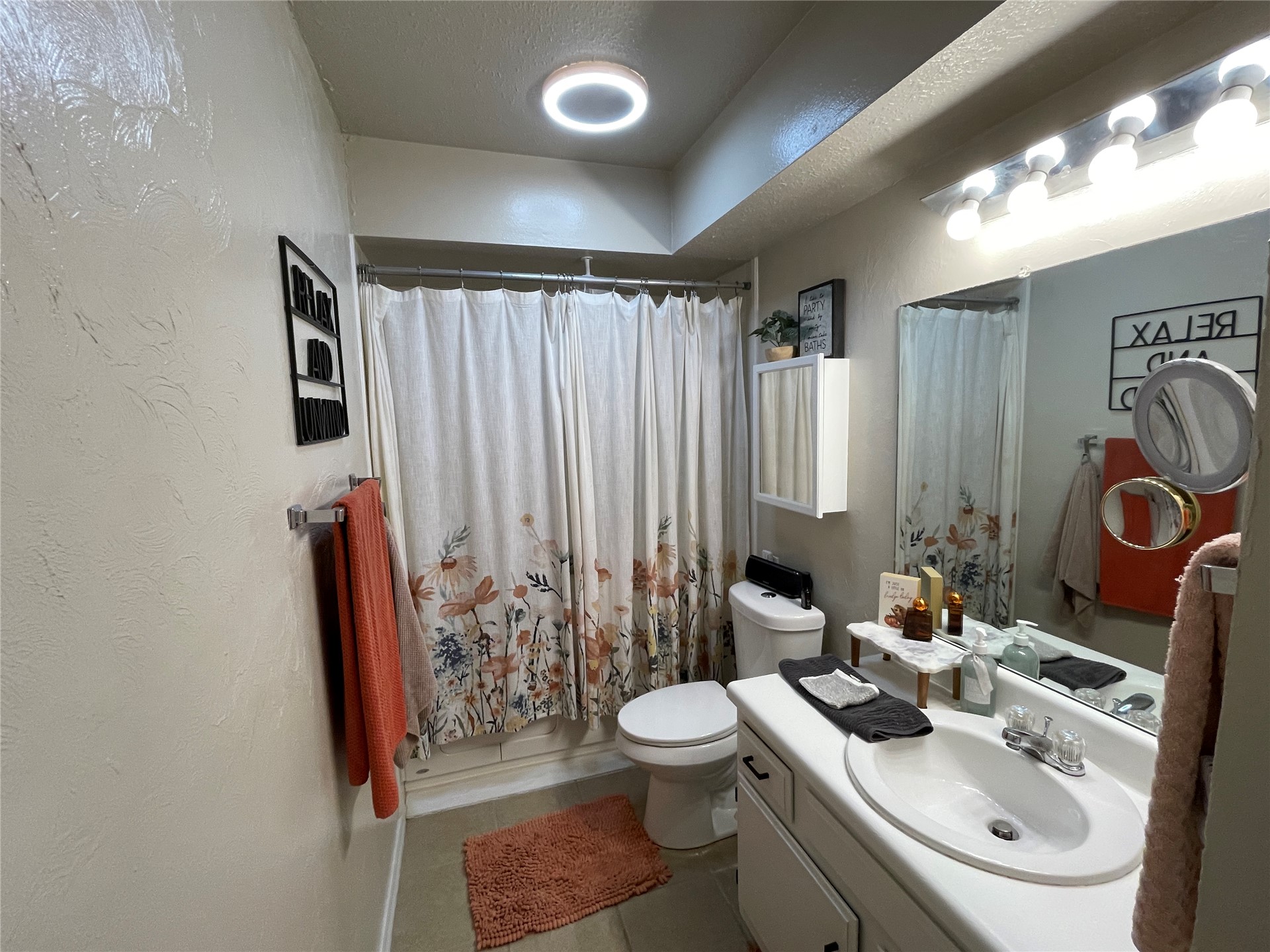 6510 S Memorial Drive 17d Property Photo 12