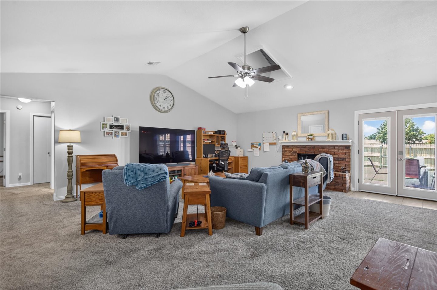 1209 Prairie Heights Property Photo 6