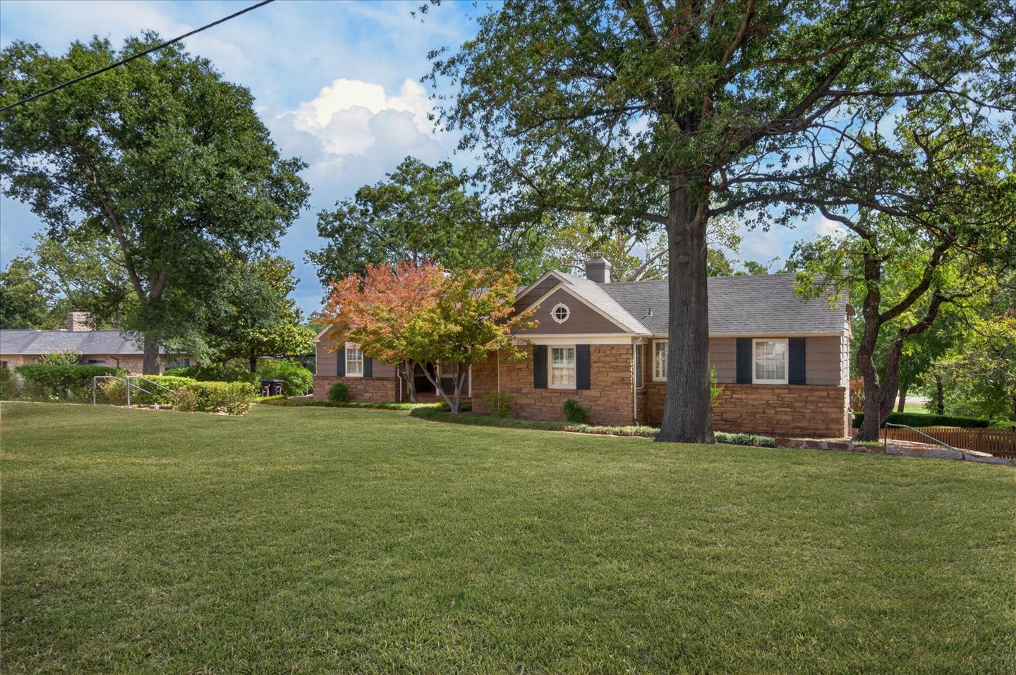1930 Southview Avenue Property Photo 2