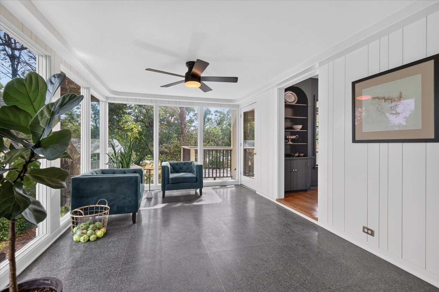 1930 Southview Avenue Property Photo 14