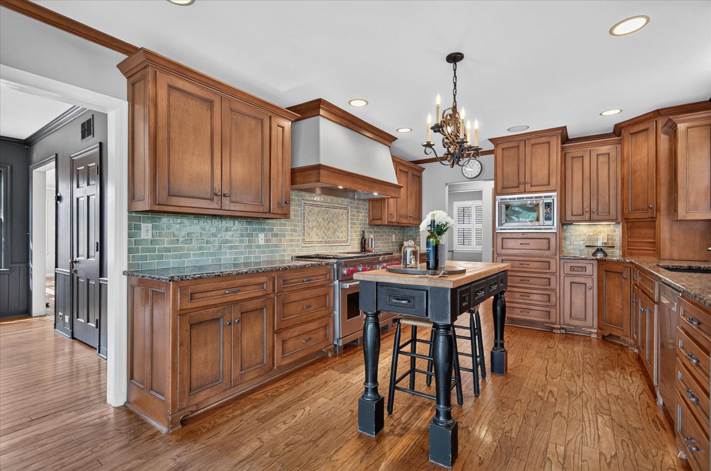 1930 Southview Avenue Property Photo 16