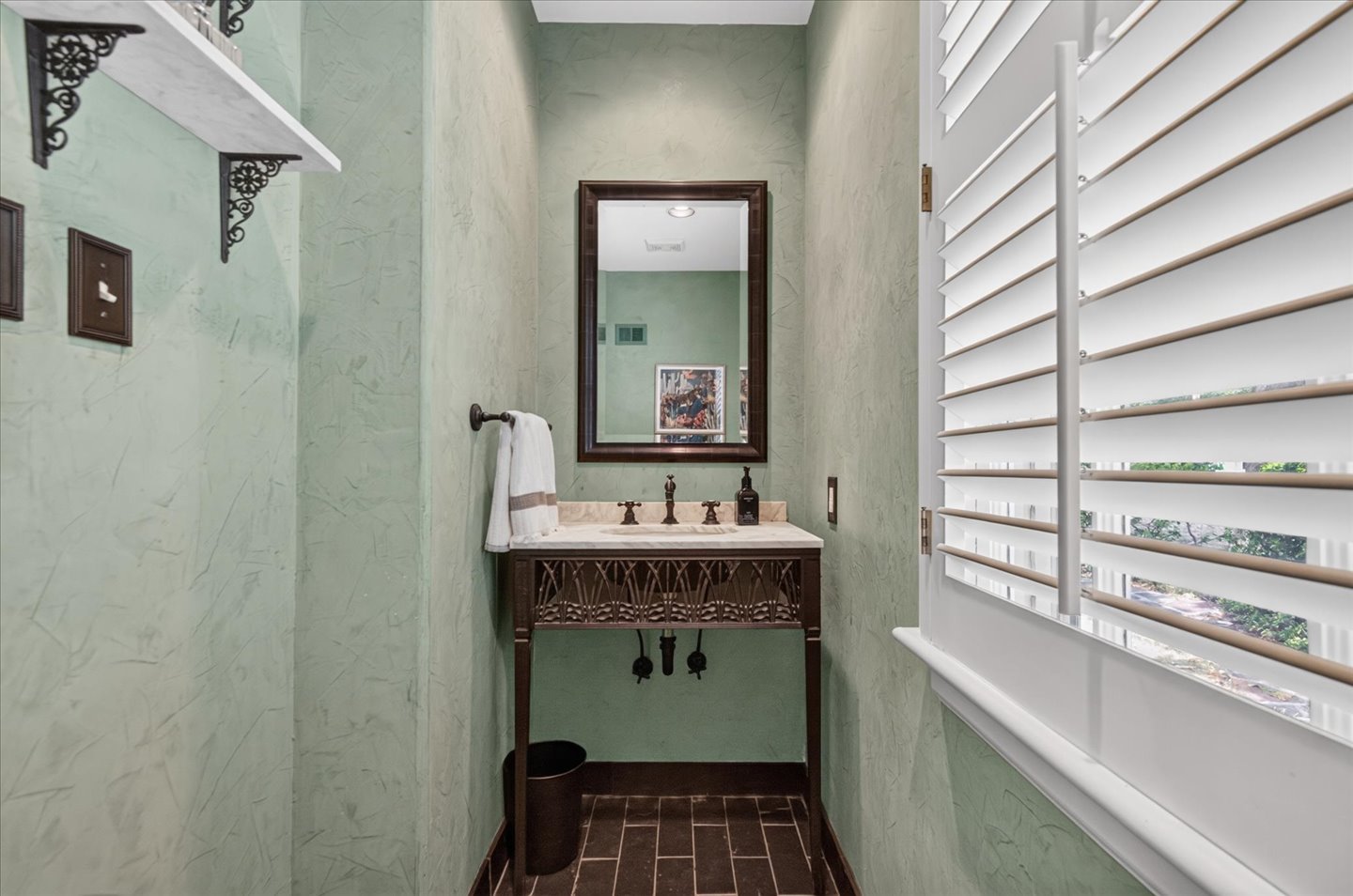 1930 Southview Avenue Property Photo 22