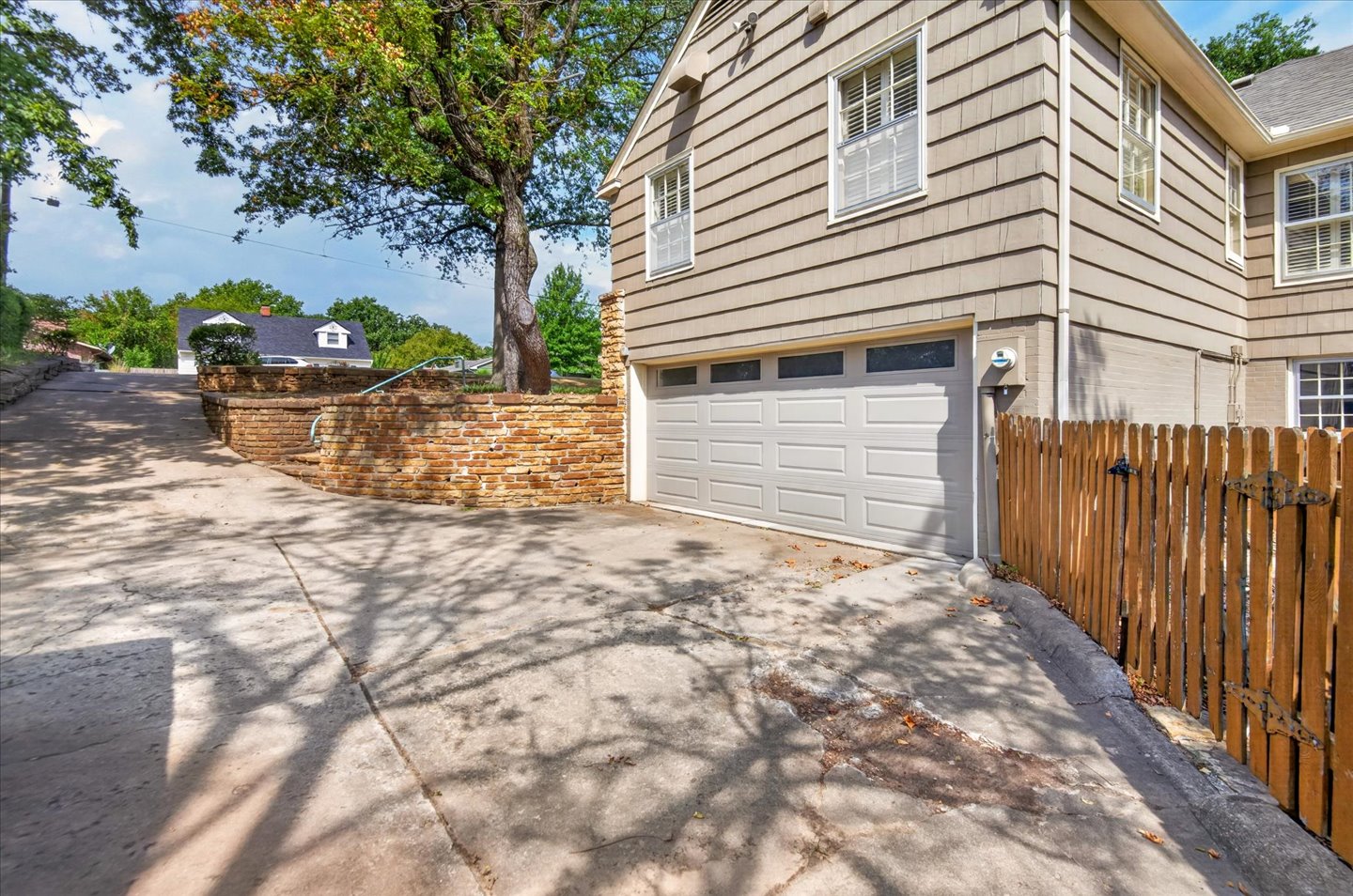 1930 Southview Avenue Property Photo 54