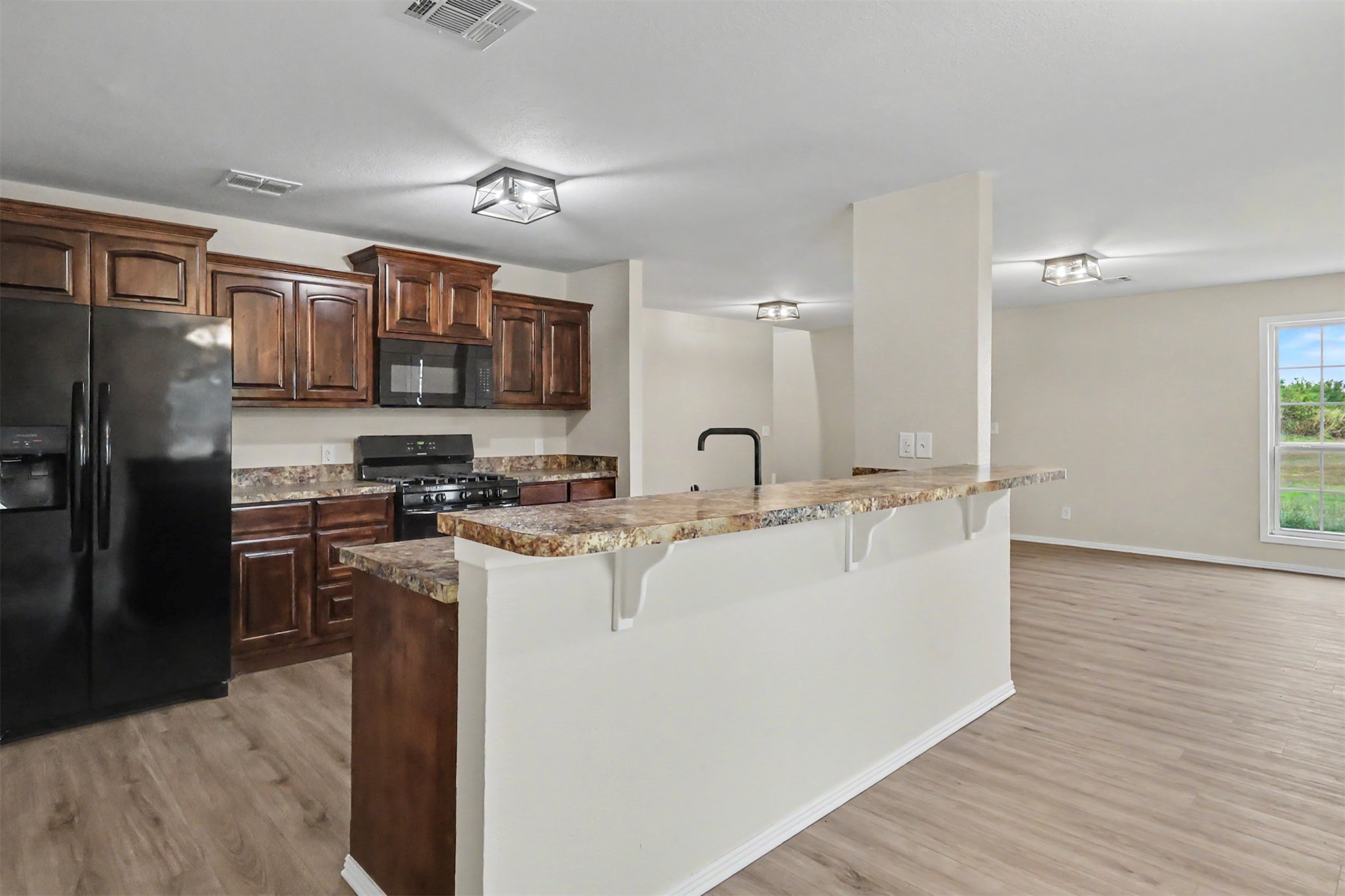 1915 S Lenapah Avenue Property Photo 16