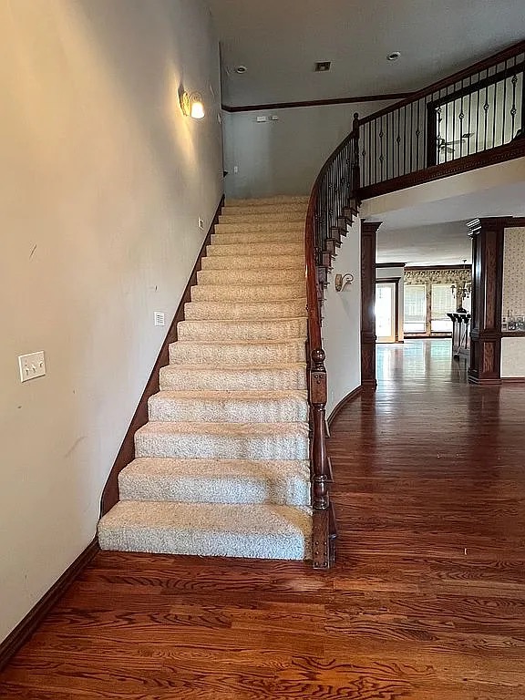 7826 E 100th Street Property Photo 2