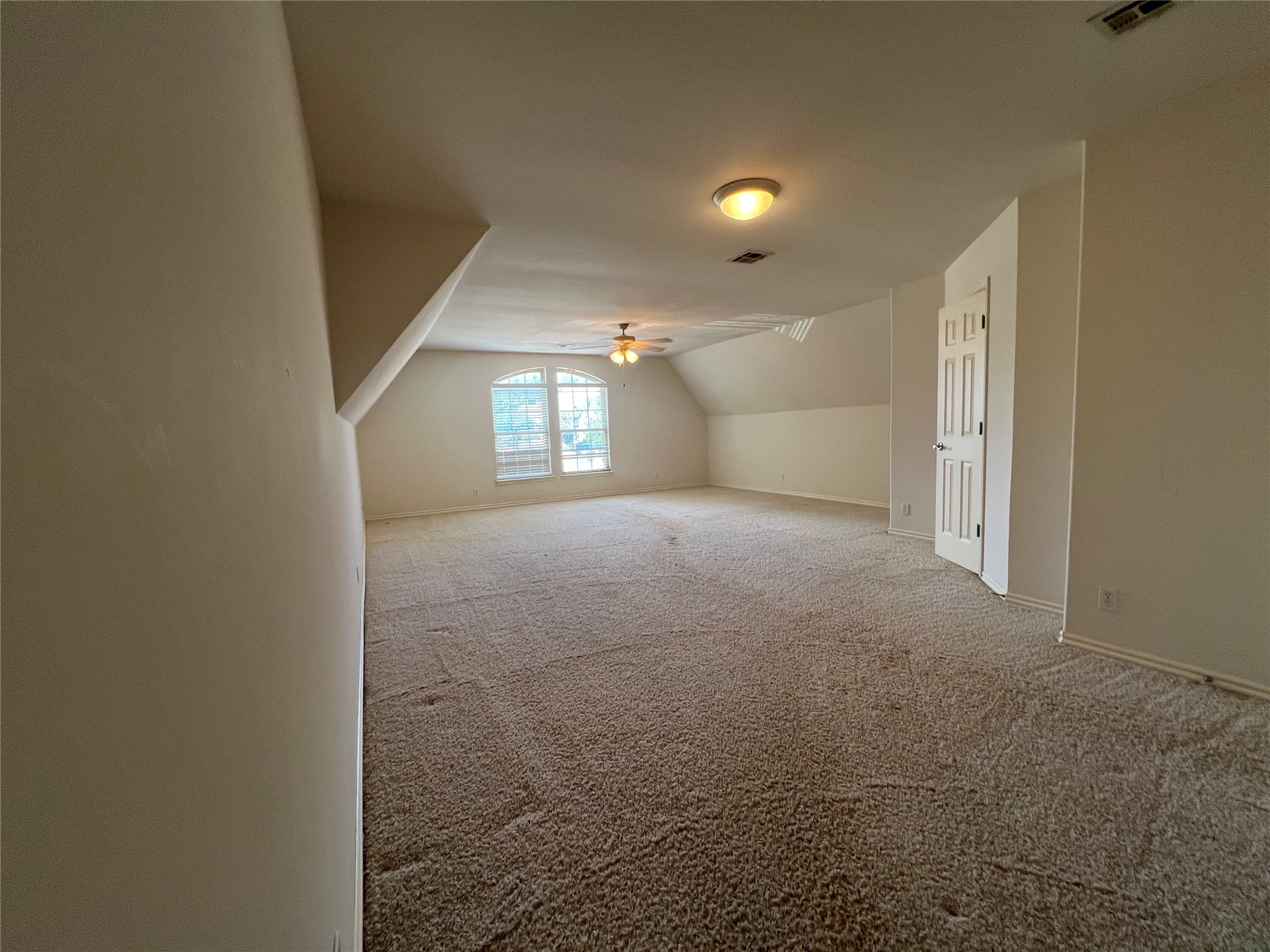 7826 E 100th Street Property Photo 18