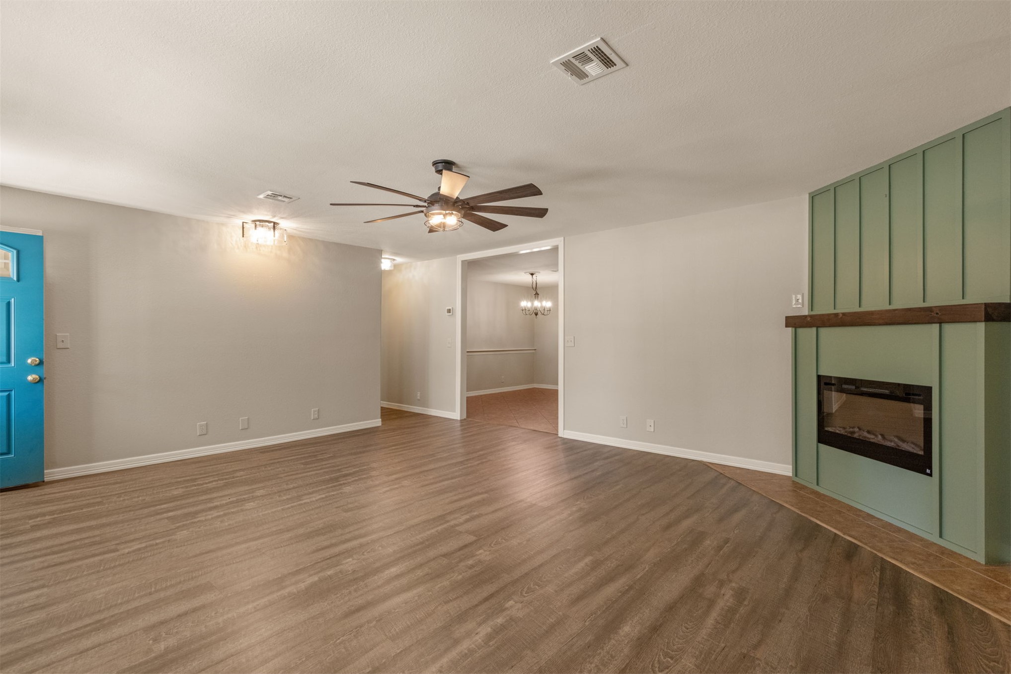 16820 Ranch Land Road Property Photo 5