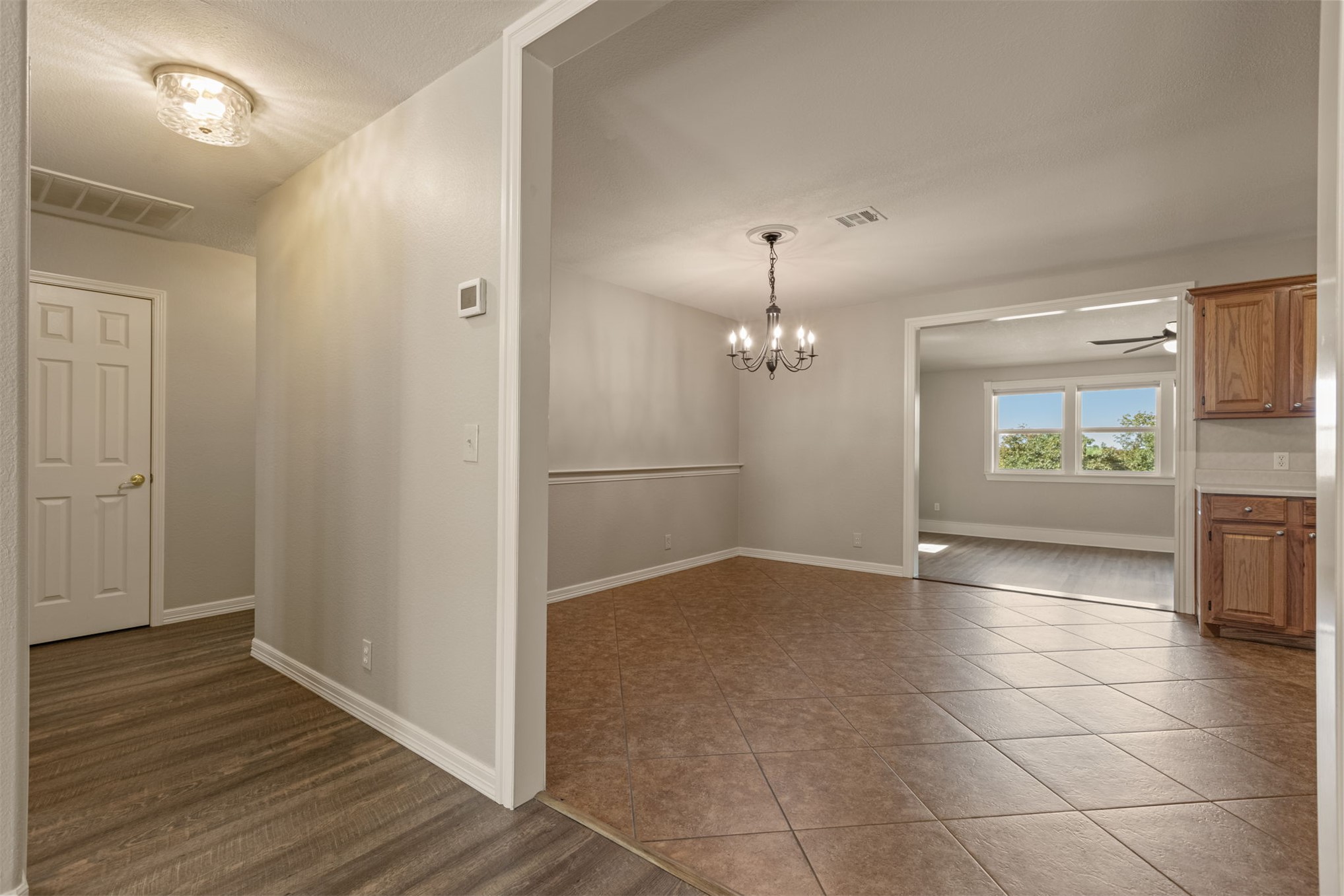 16820 Ranch Land Road Property Photo 7