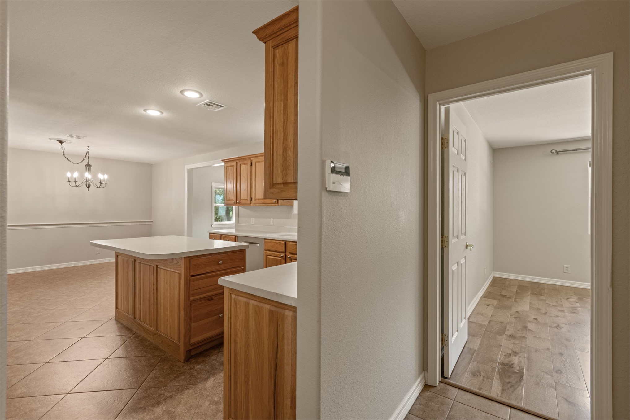 16820 Ranch Land Road Property Photo 17