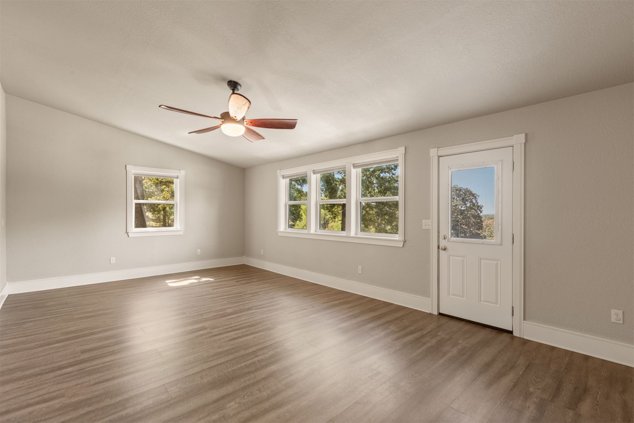 16820 Ranch Land Road Property Photo 23