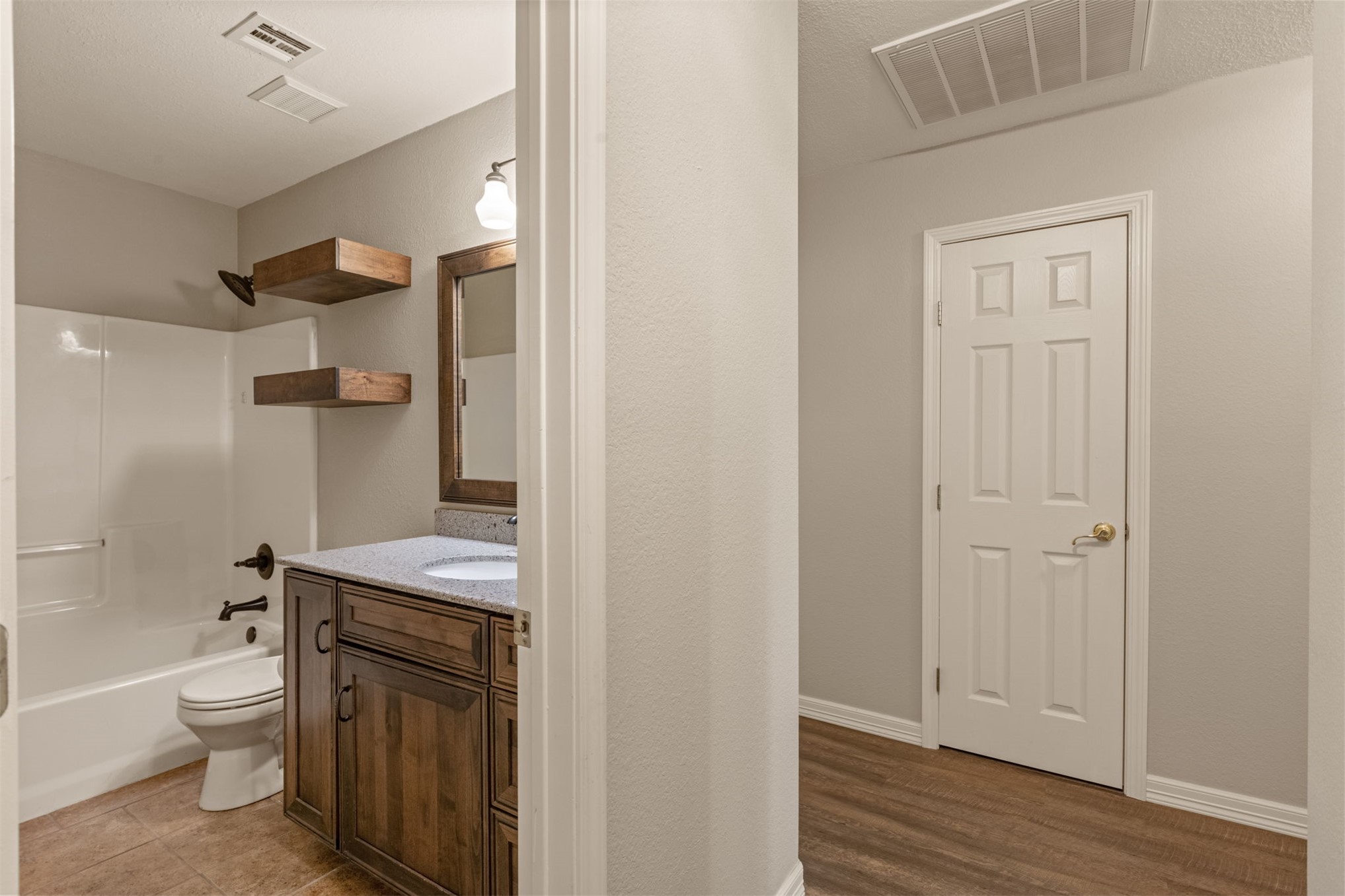 16820 Ranch Land Road Property Photo 24