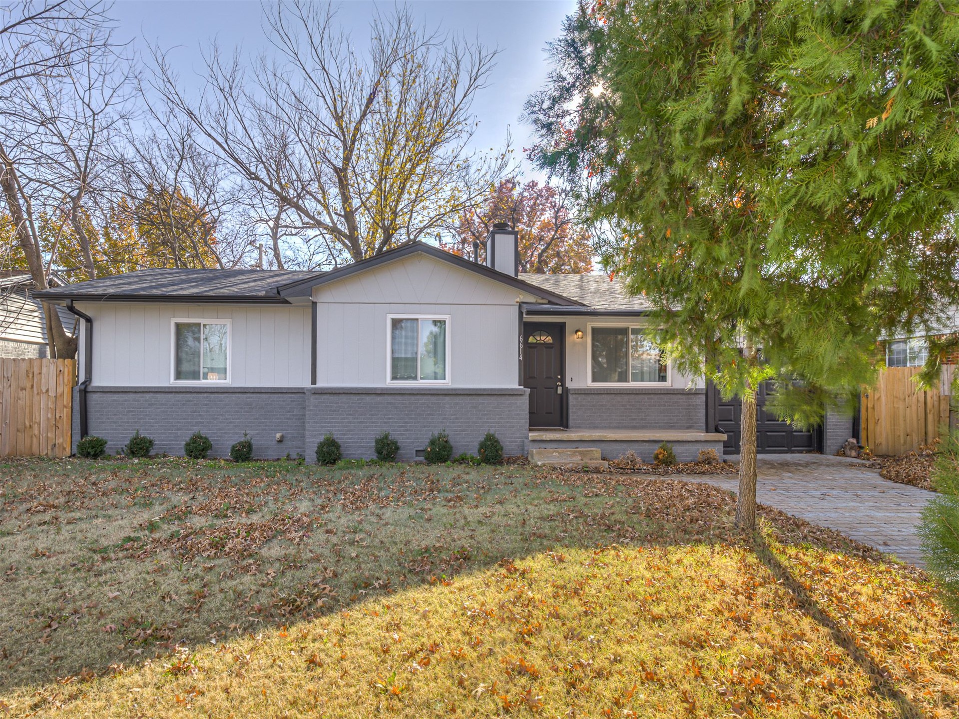 6614 E 27th Street Property Photo 5
