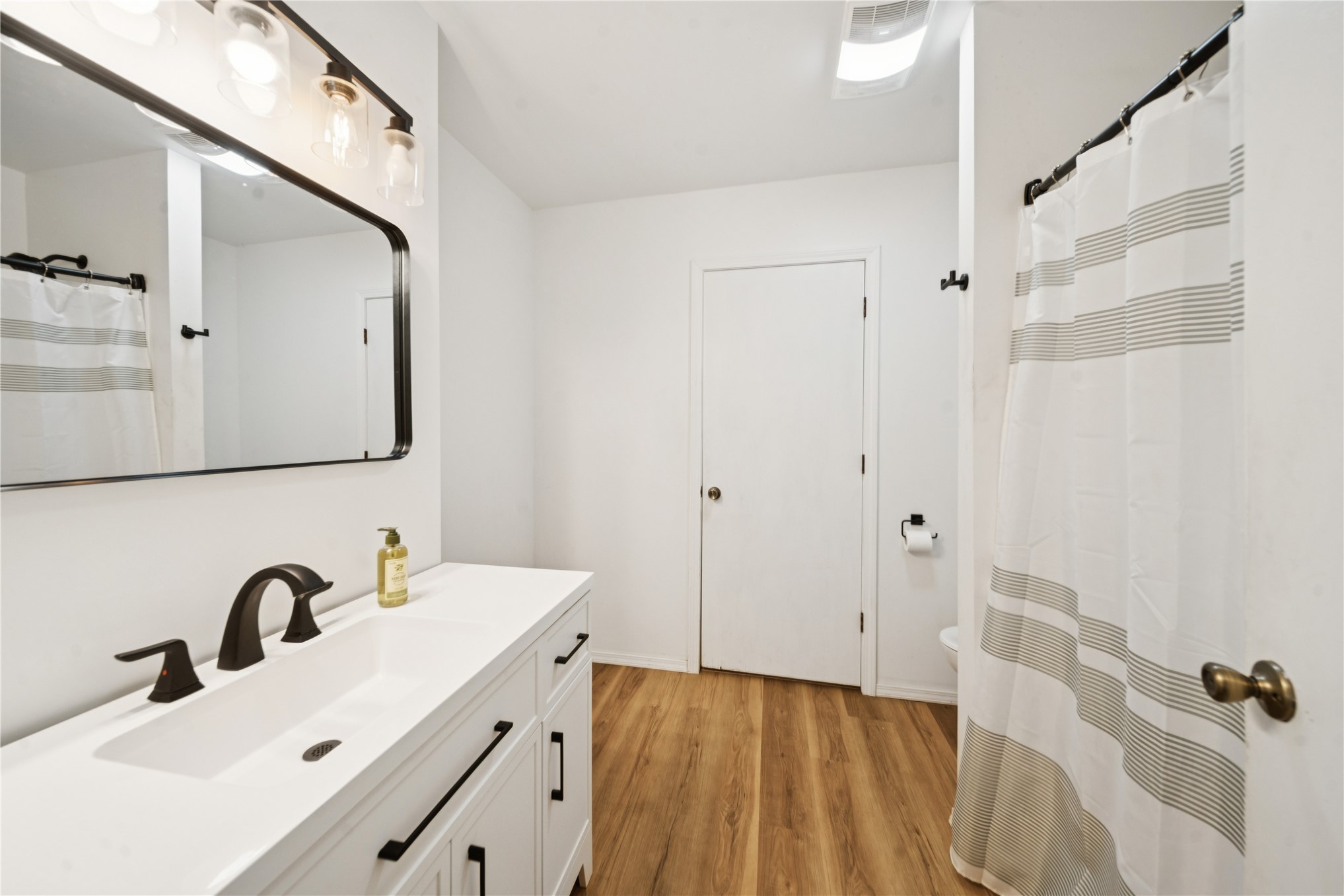 33619 S 4200 Road Property Photo 16