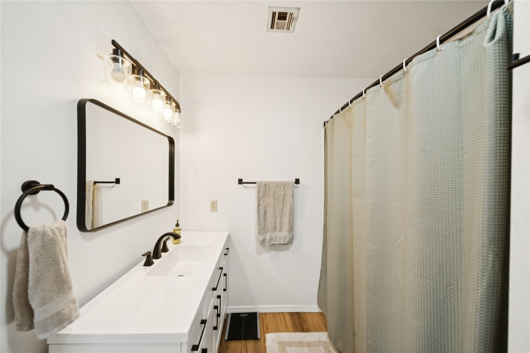 33619 S 4200 Road Property Photo 23