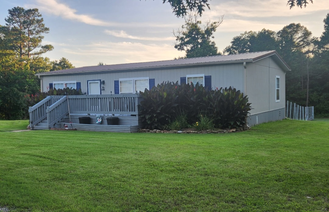 57443 667 Property Photo 1