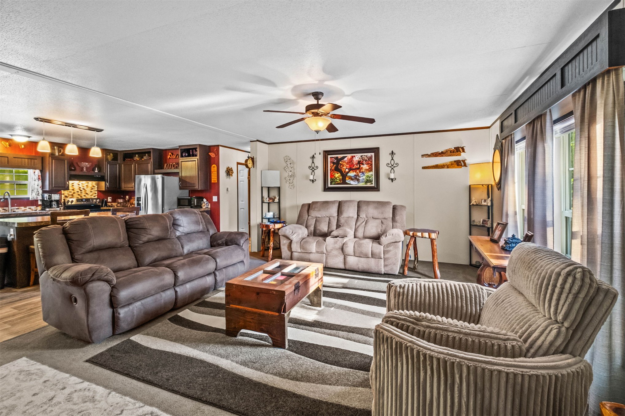 57443 667 Property Photo 11