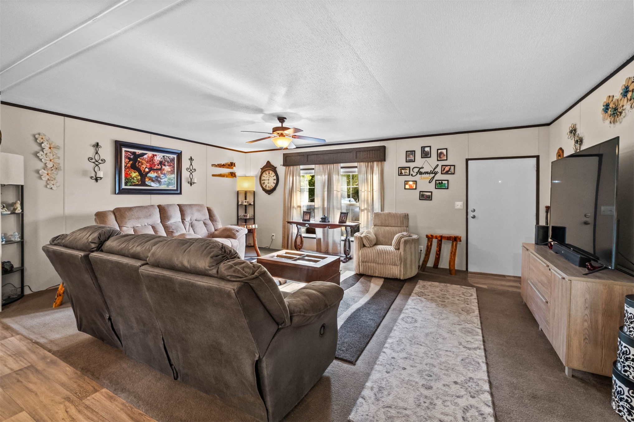 57443 667 Property Photo 12