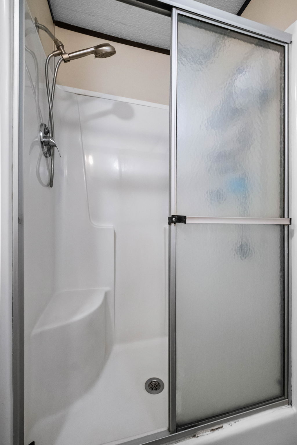 57443 667 Property Photo 24