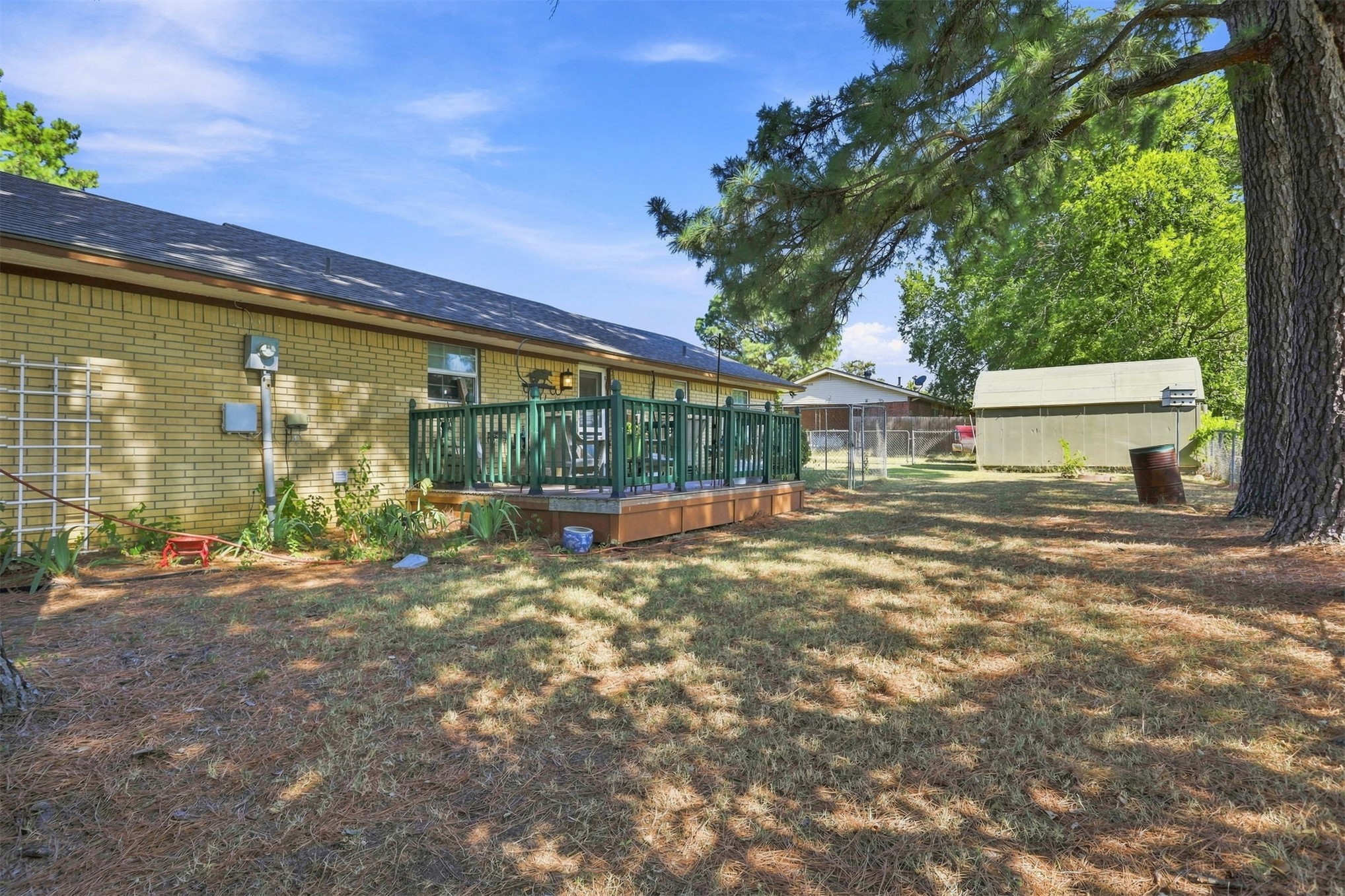 208 W Umstead Property Photo 21