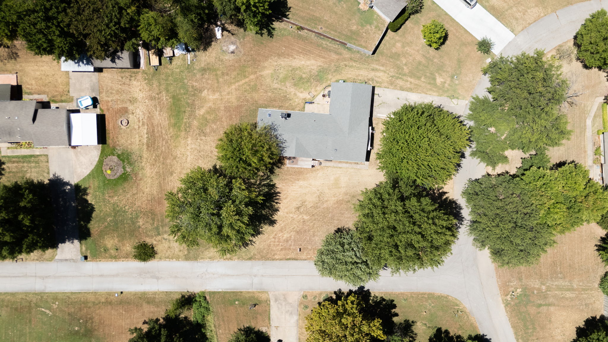 11010 S 250th East Avenue Property Photo 26
