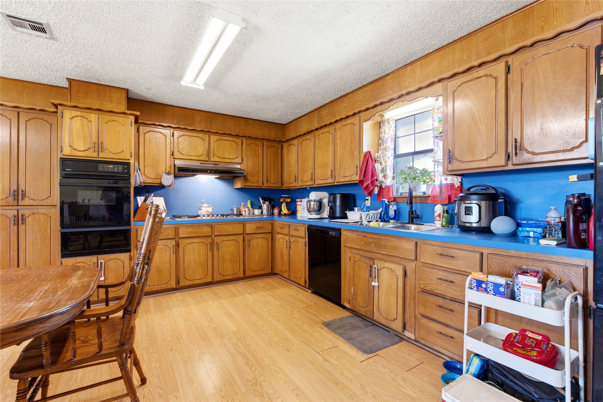 447403 E 1058 Road Property Photo 8