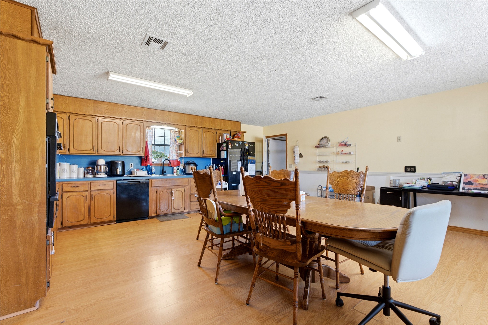 447403 E 1058 Road Property Photo 10