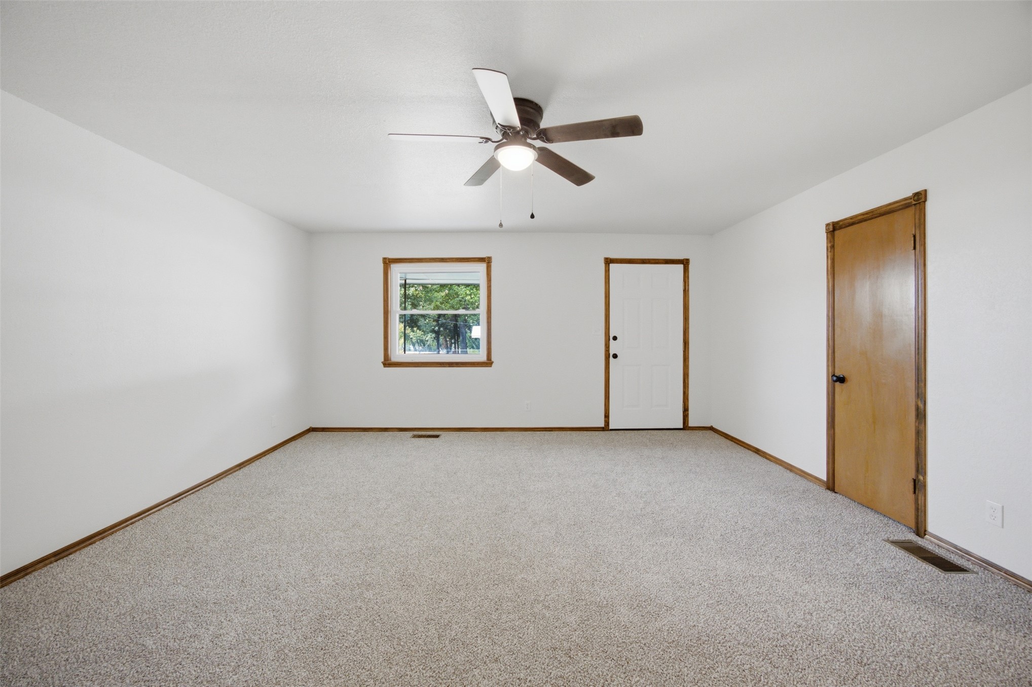 421364 E 1164 Road Property Photo 7