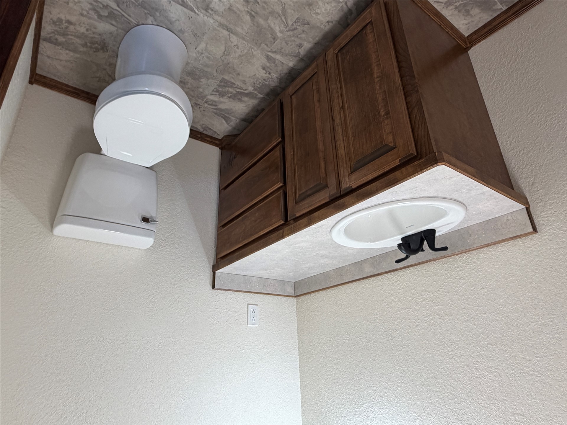 421364 E 1164 Road Property Photo 24