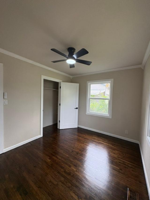 1003 N Urbana Avenue Property Photo 10