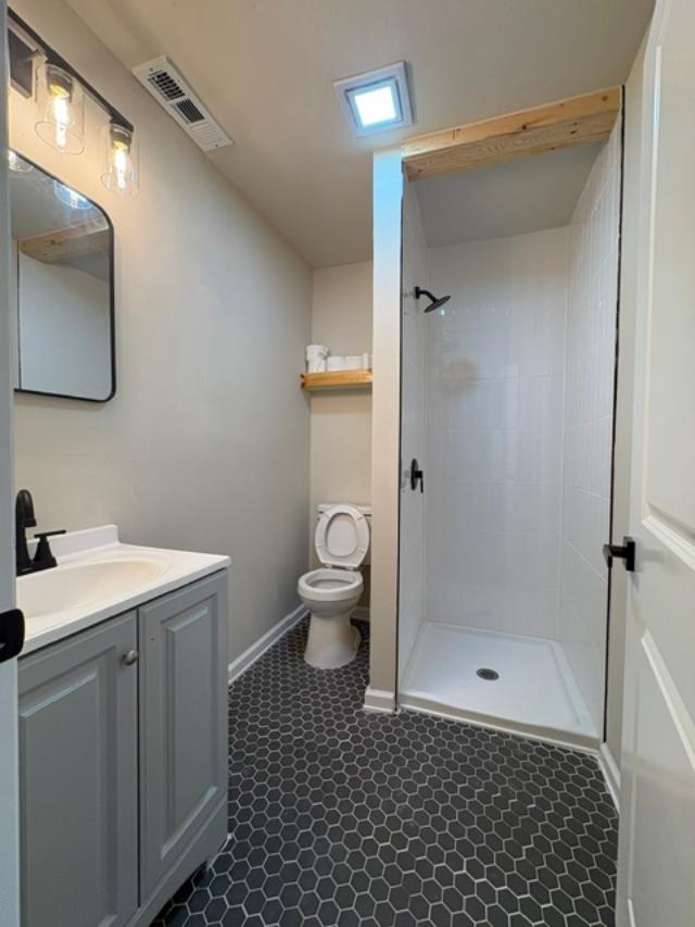 1003 N Urbana Avenue Property Photo 16