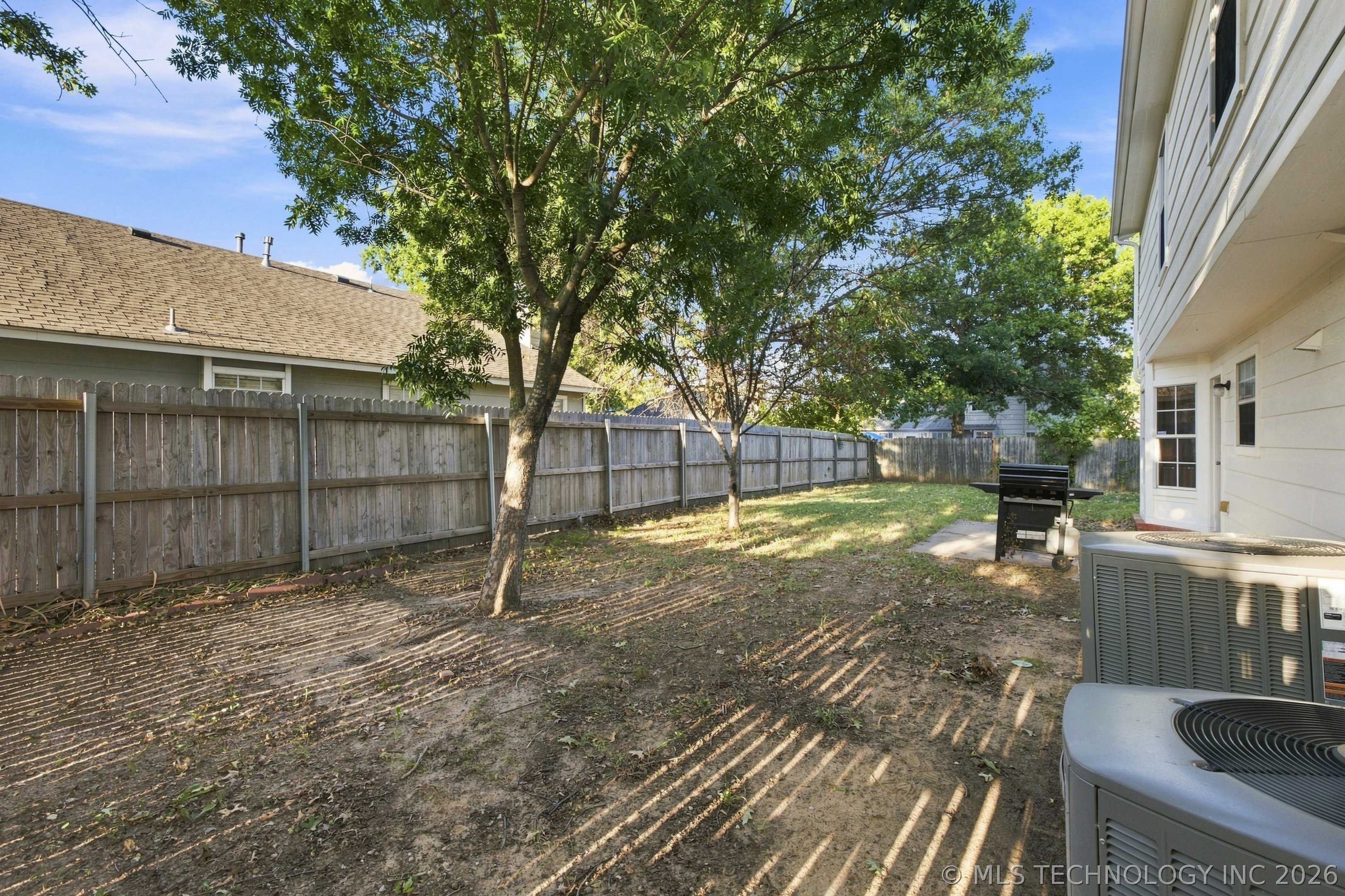 1504 W Gary Street Property Photo 34
