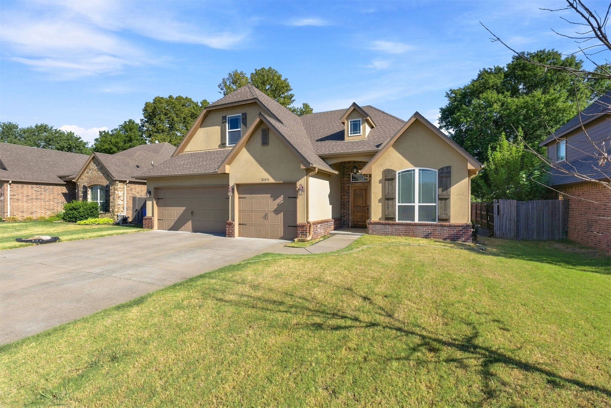 3104 W Mobile Street Property Photo 4