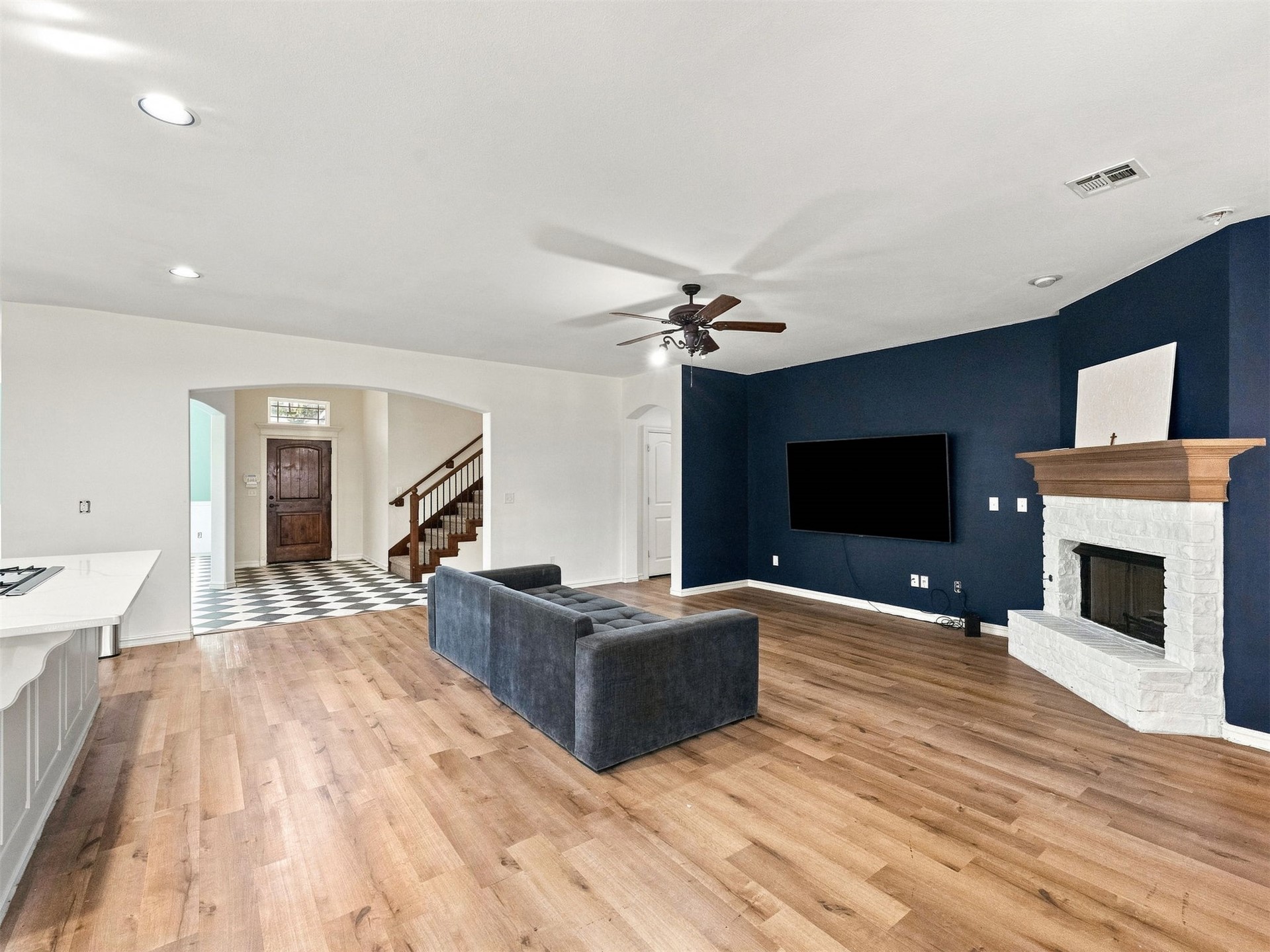 3104 W Mobile Street Property Photo 12