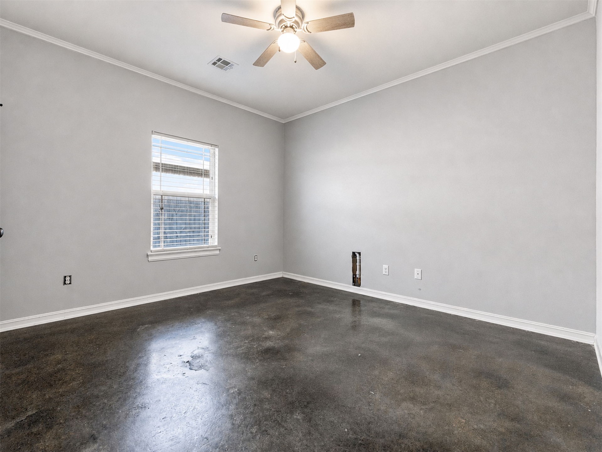 3104 W Mobile Street Property Photo 35