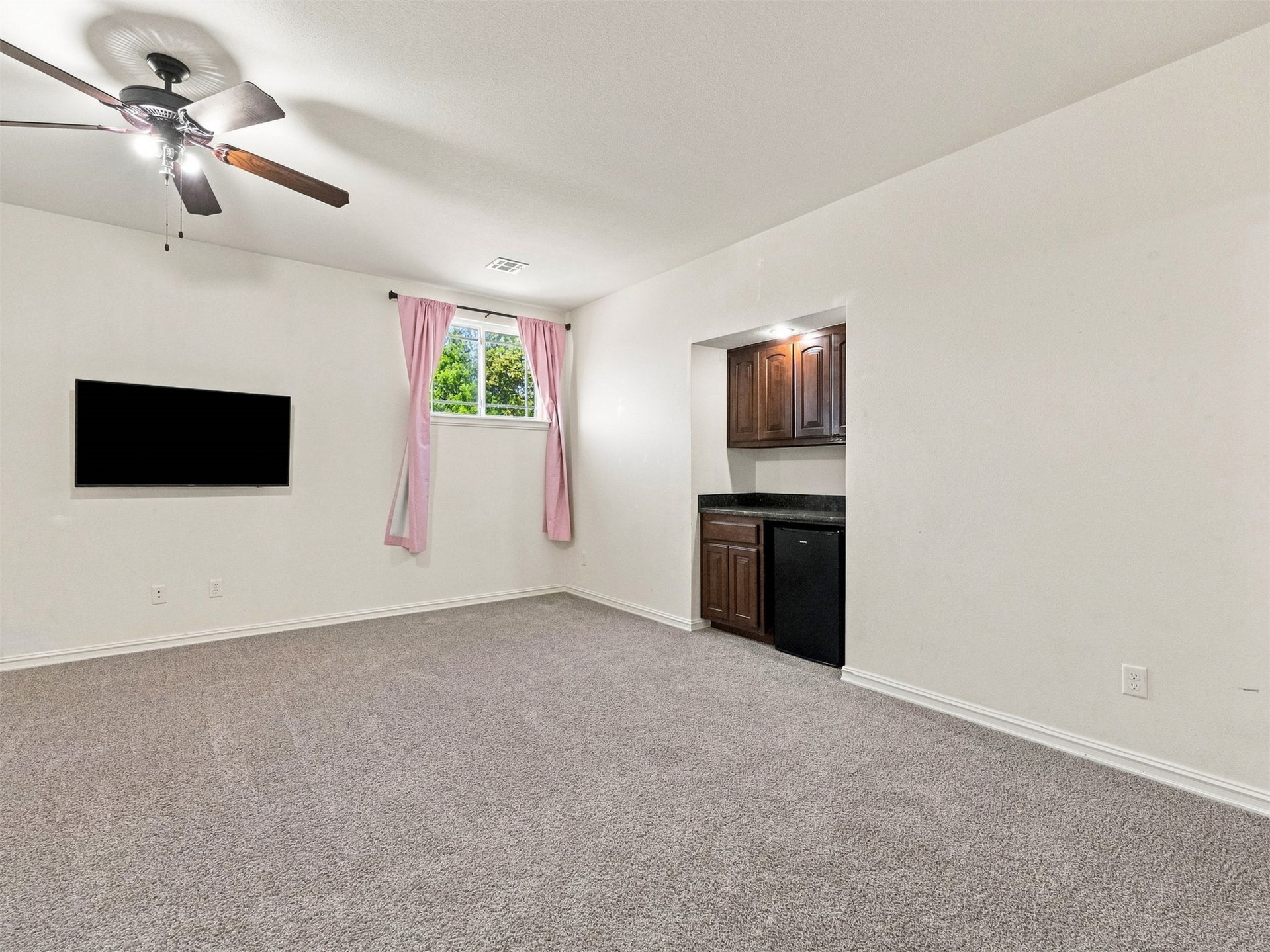 3104 W Mobile Street Property Photo 36