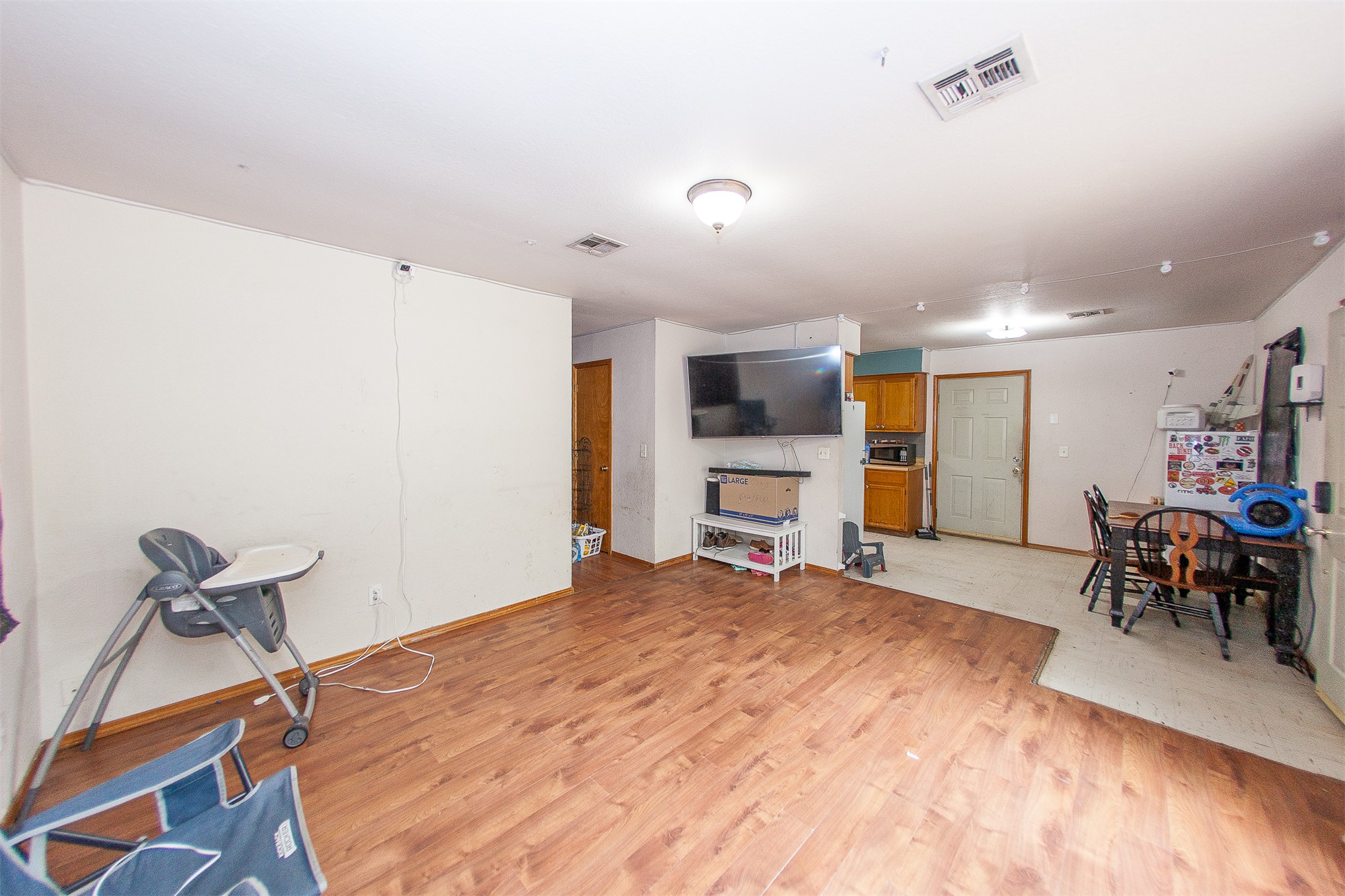 10270 Birch Lane Drive Property Photo 8
