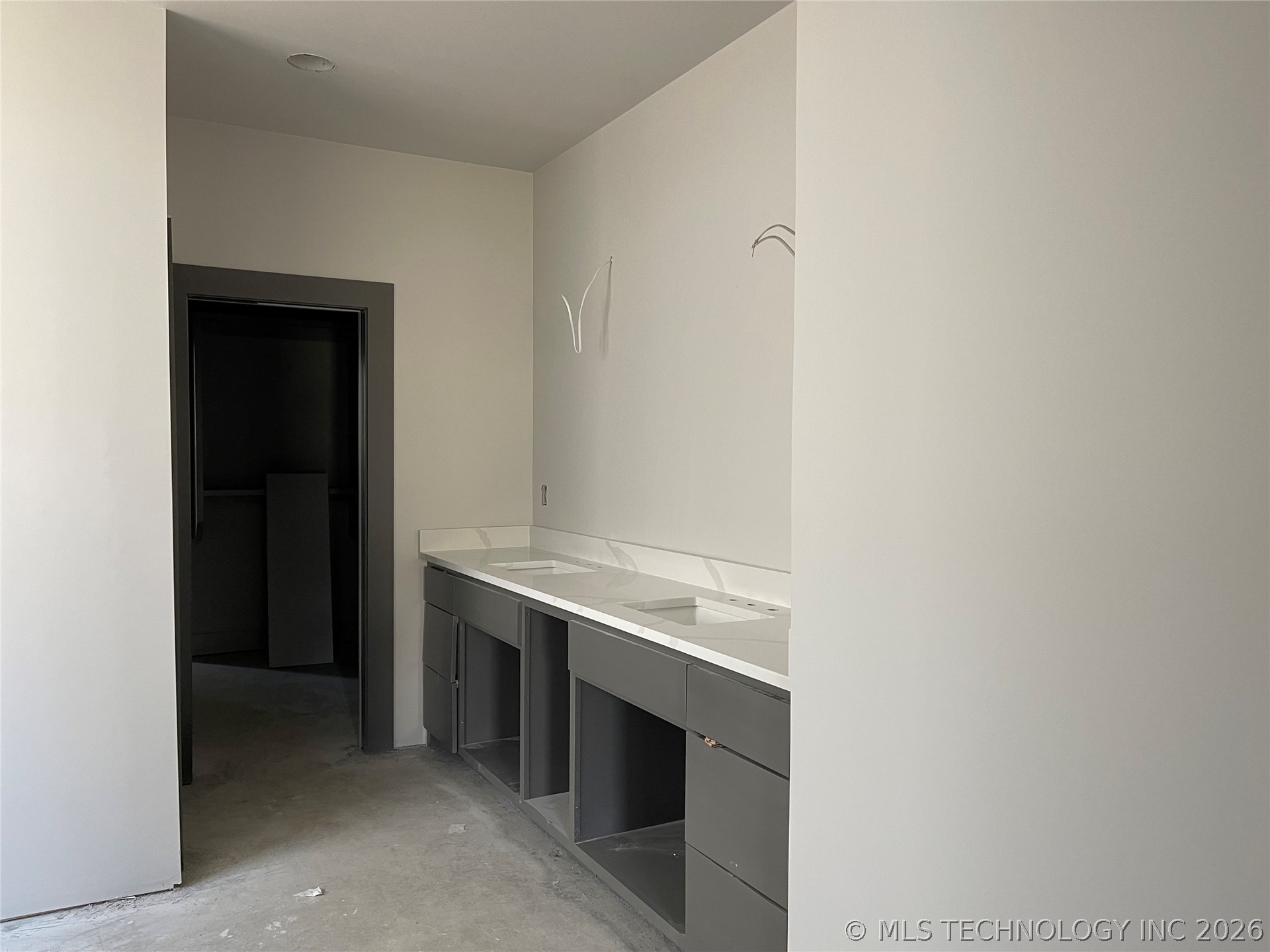 16705 E 41st Place S Property Photo 25