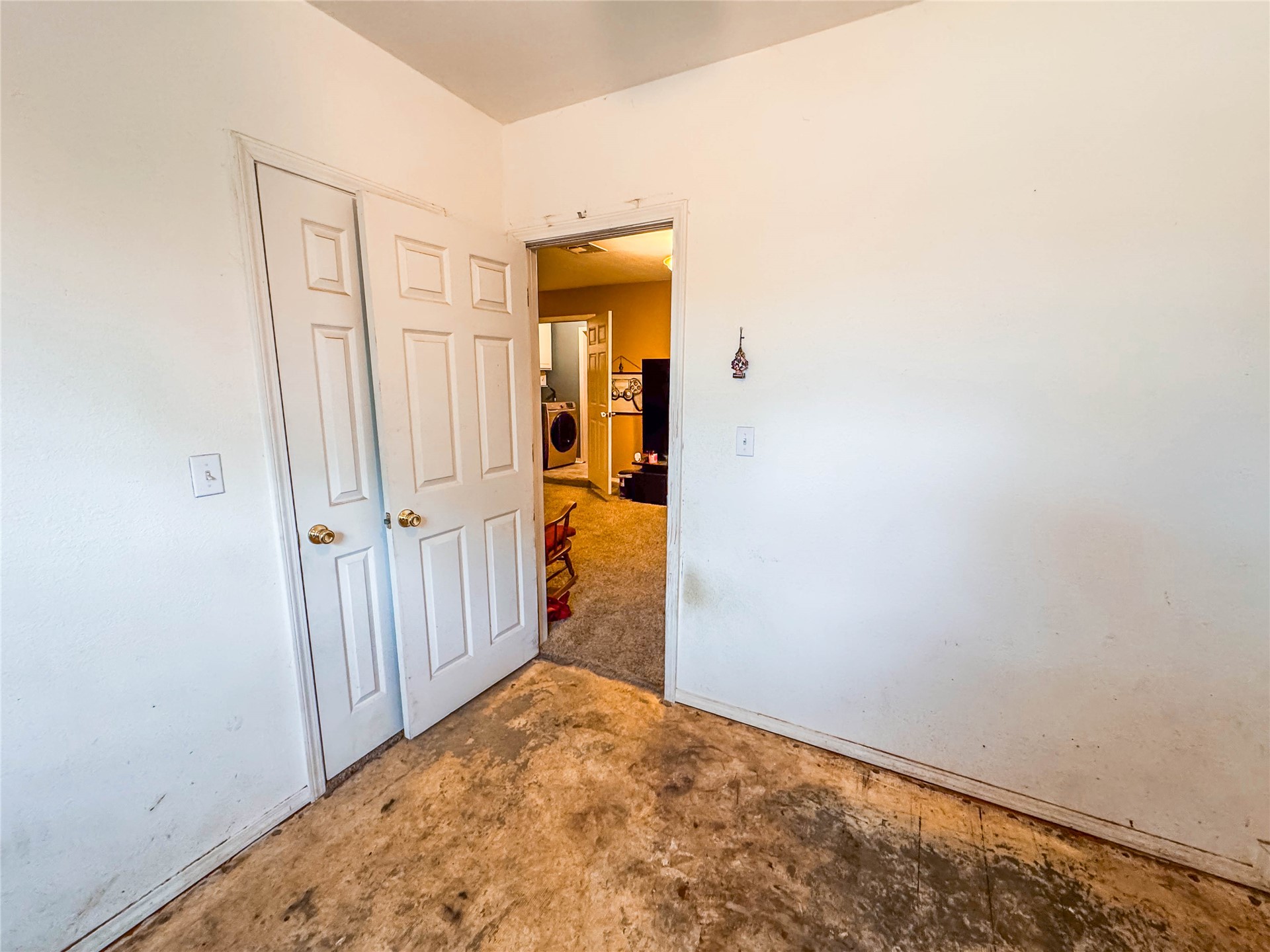 70 W Hutson Street Property Photo 44