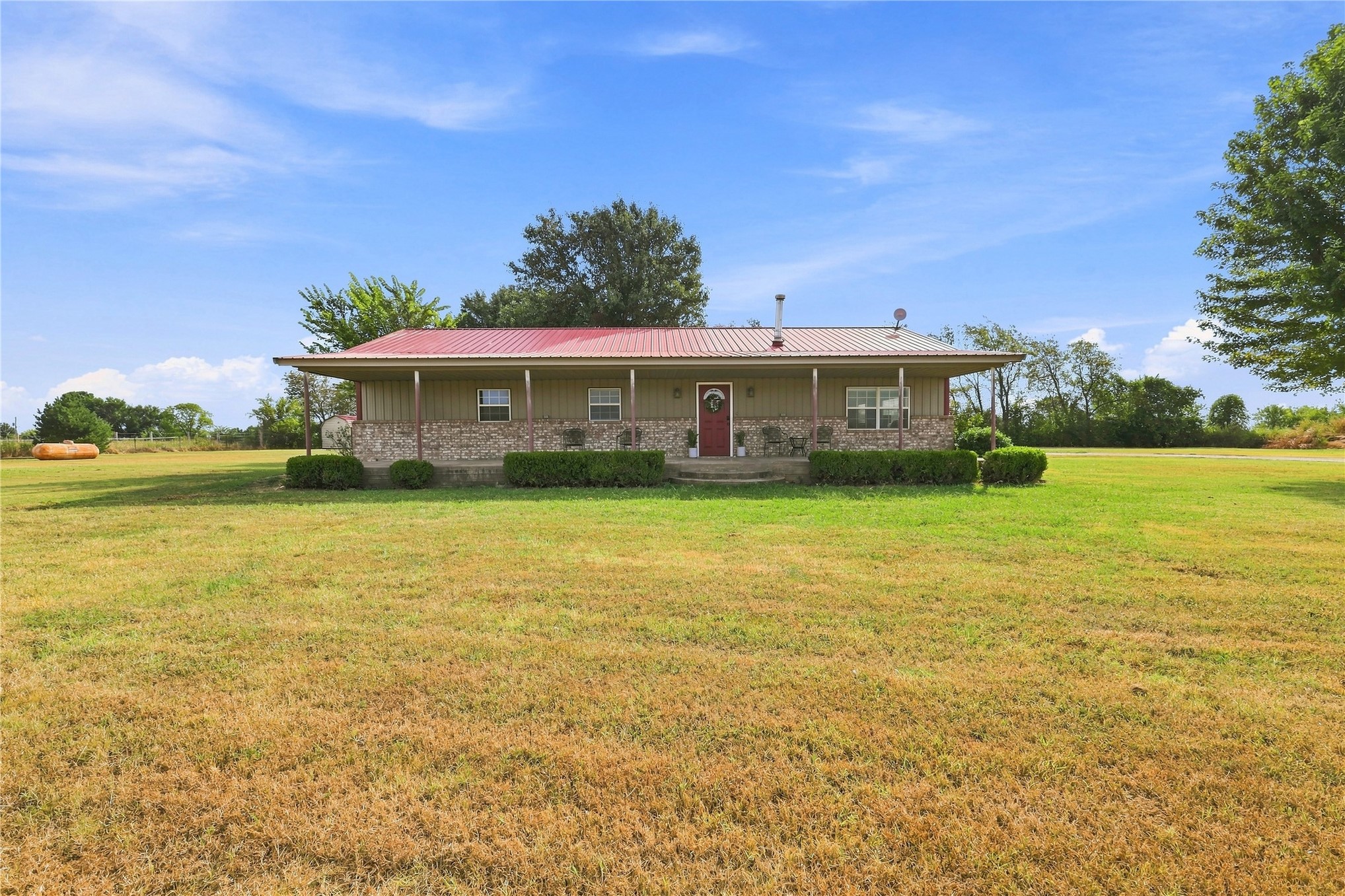 400616 W 4000 Road W Property Photo 3