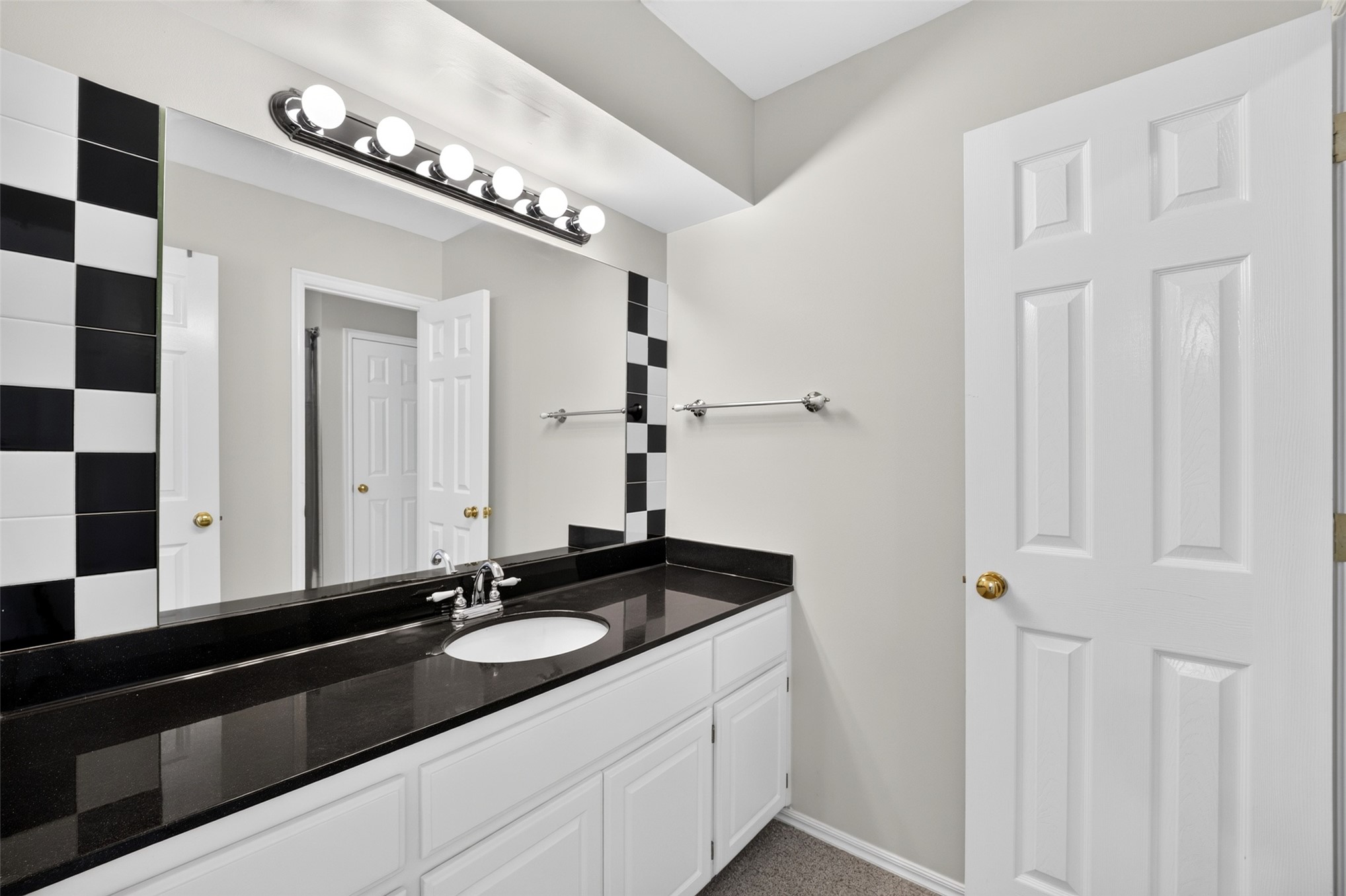4701 W 87th Street Property Photo 45