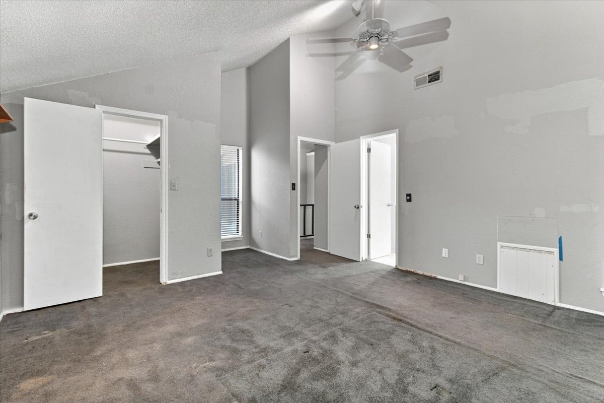 5923 S Atlanta Avenue 2 Property Photo 7