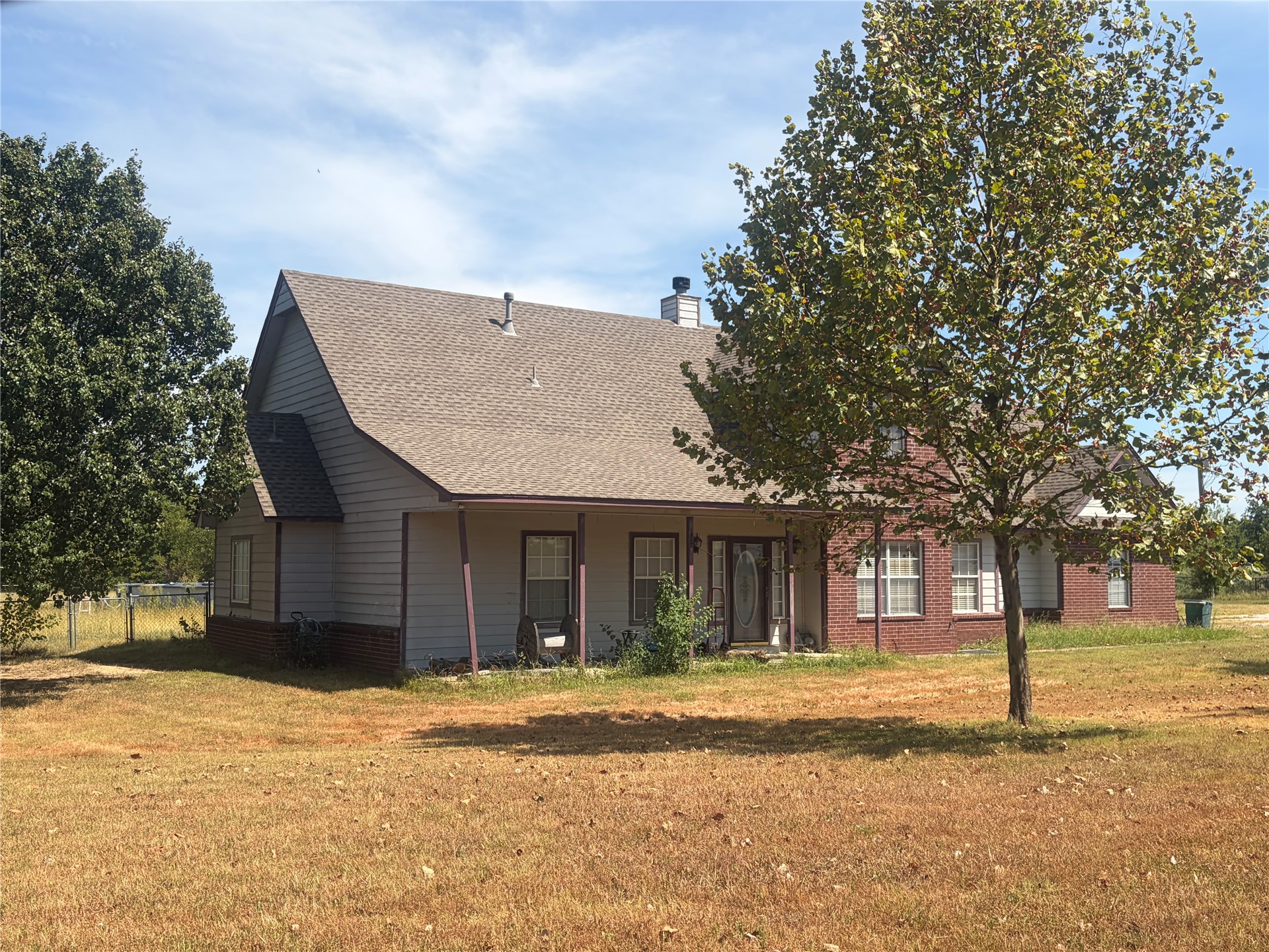 9655 S 4096 Road Property Photo 4