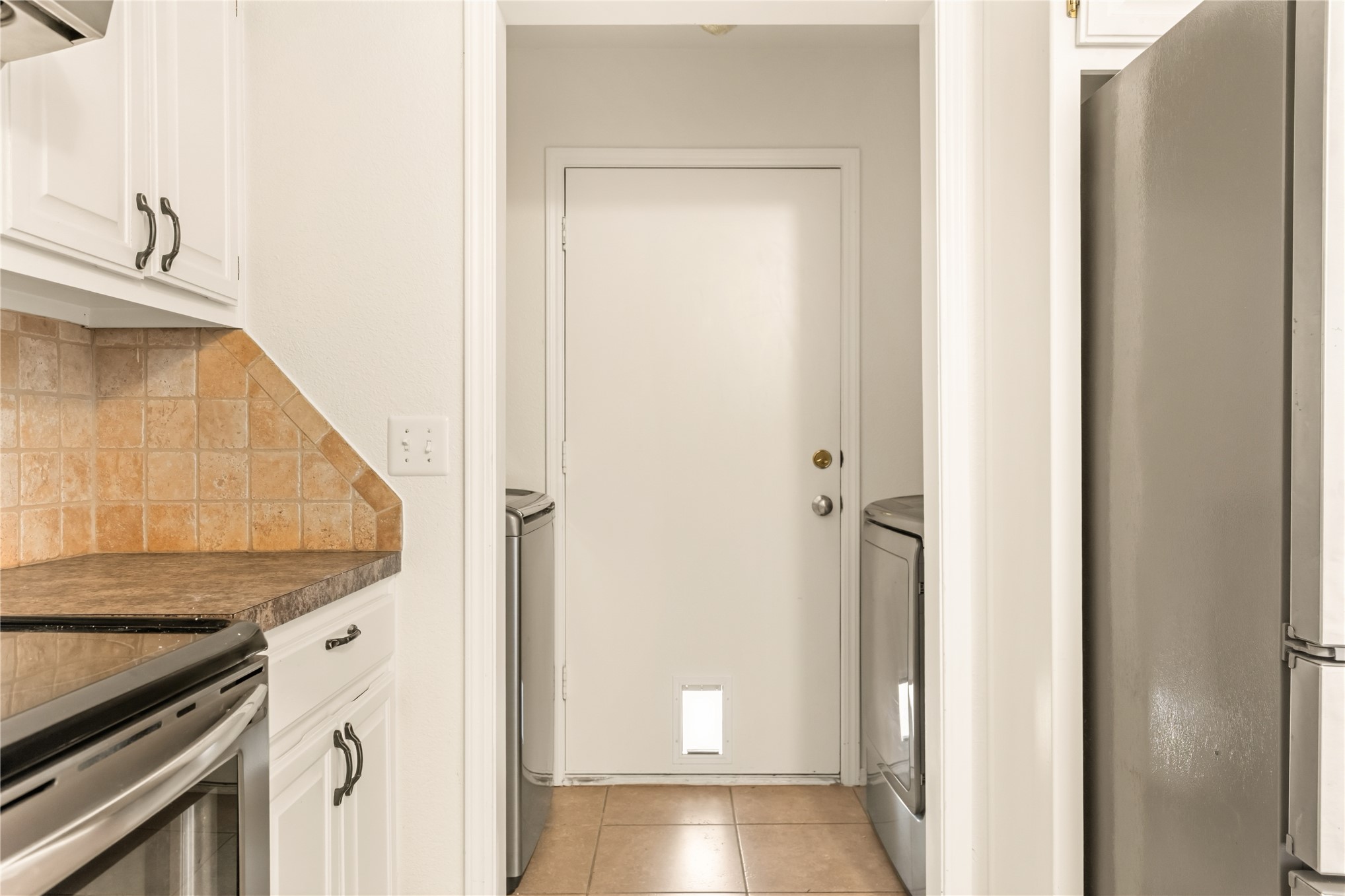 14203 S New Haven Street Property Photo 19