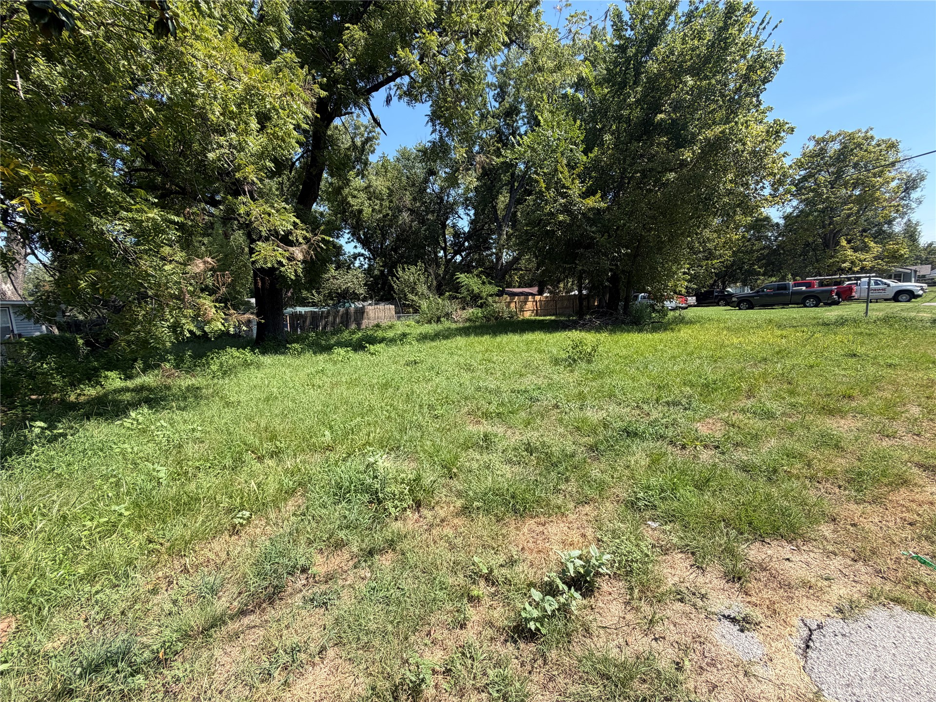 5429 W 5th Street Property Photo 2